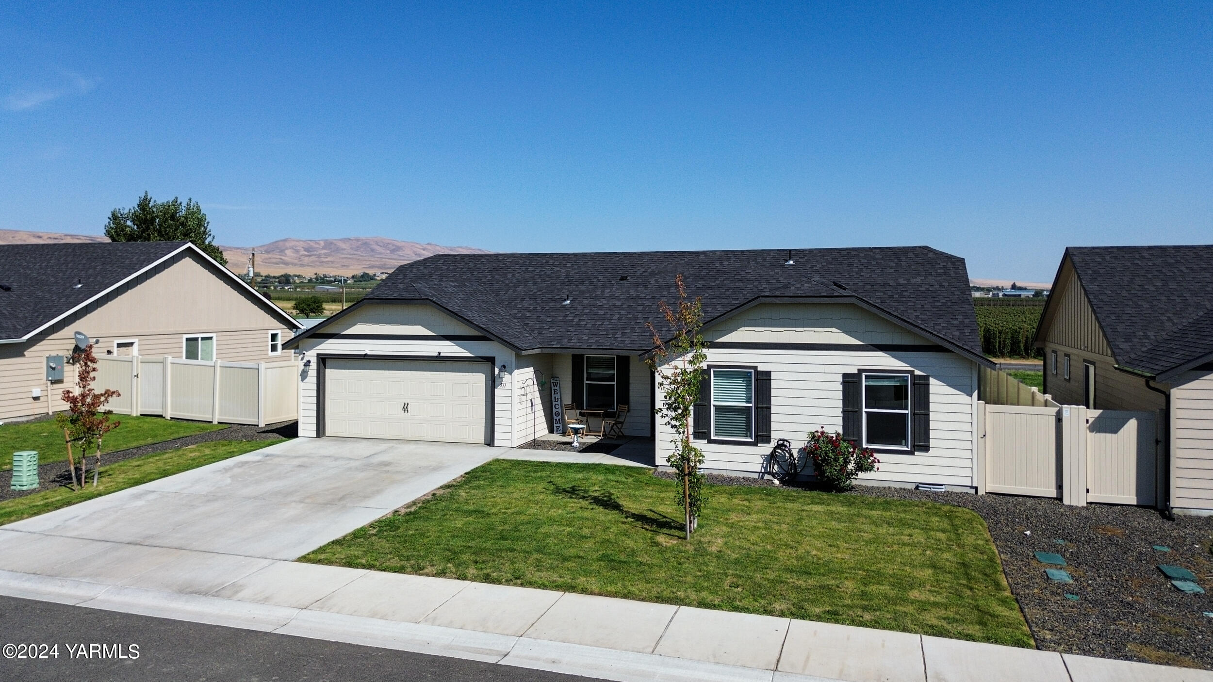 Lacoursiere St, Moxee, WA 98936