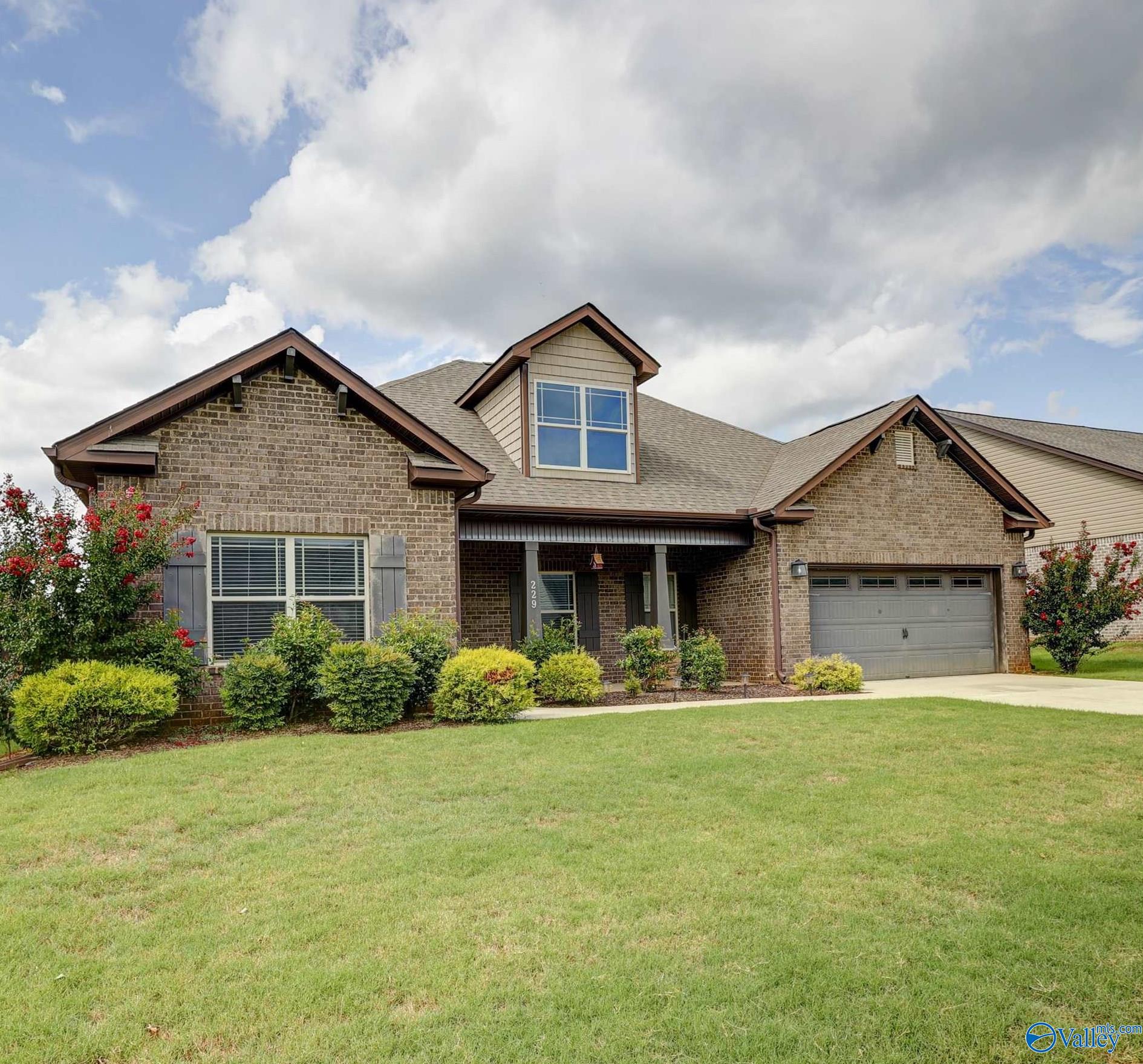 Balota St, Meridianville, AL 35759