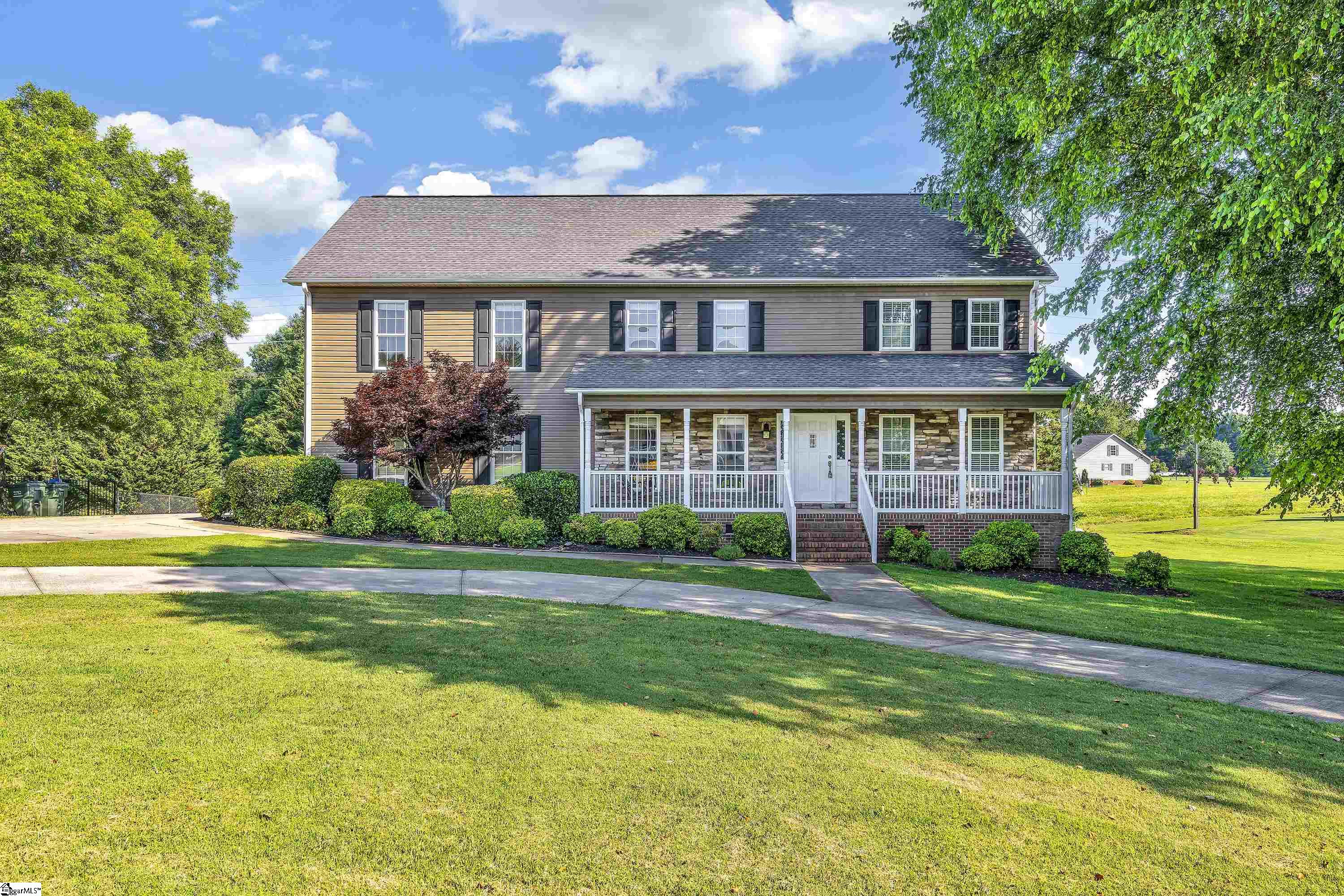 Silver Ridge Ct, Greer, SC 29651