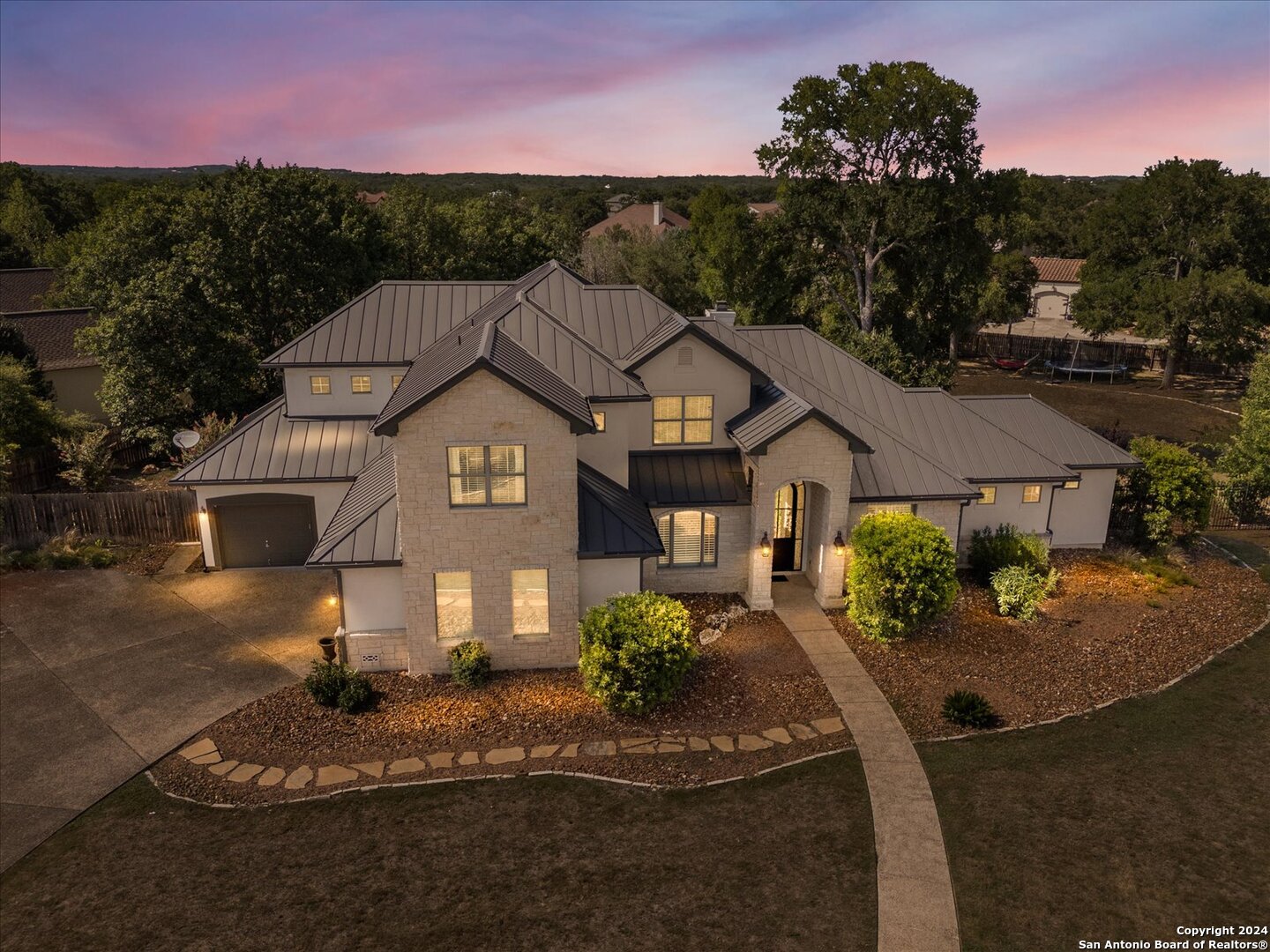 Knotty Grv, Boerne, TX 78015