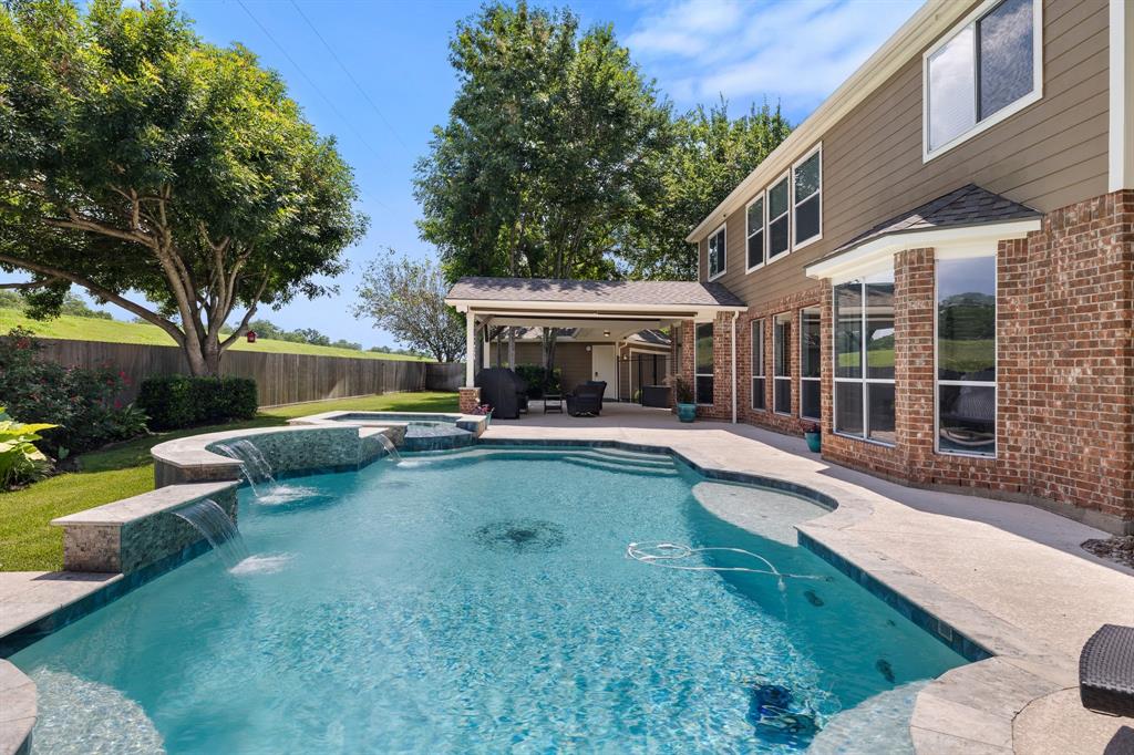 Hart Cir, Missouri City, TX 77459