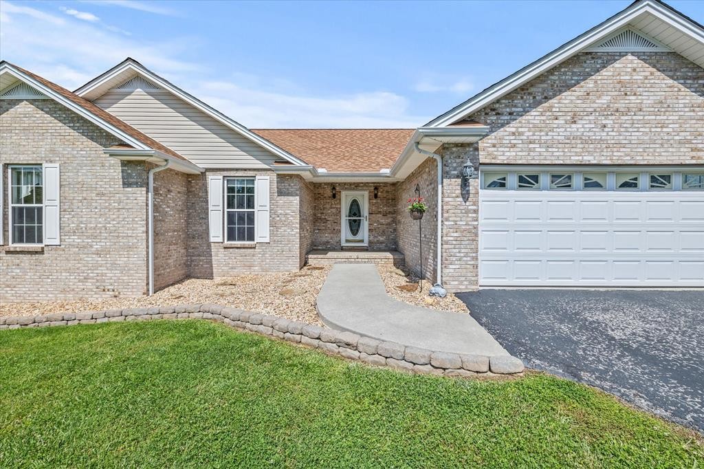 Poplar Pt, Rickman, TN 38580