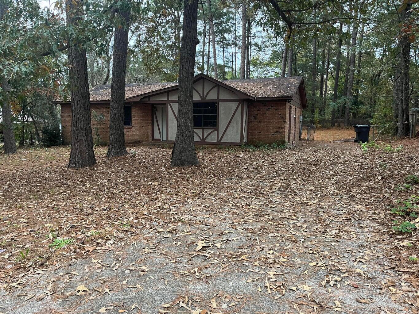 Dayton St, Hephzibah, GA 30815