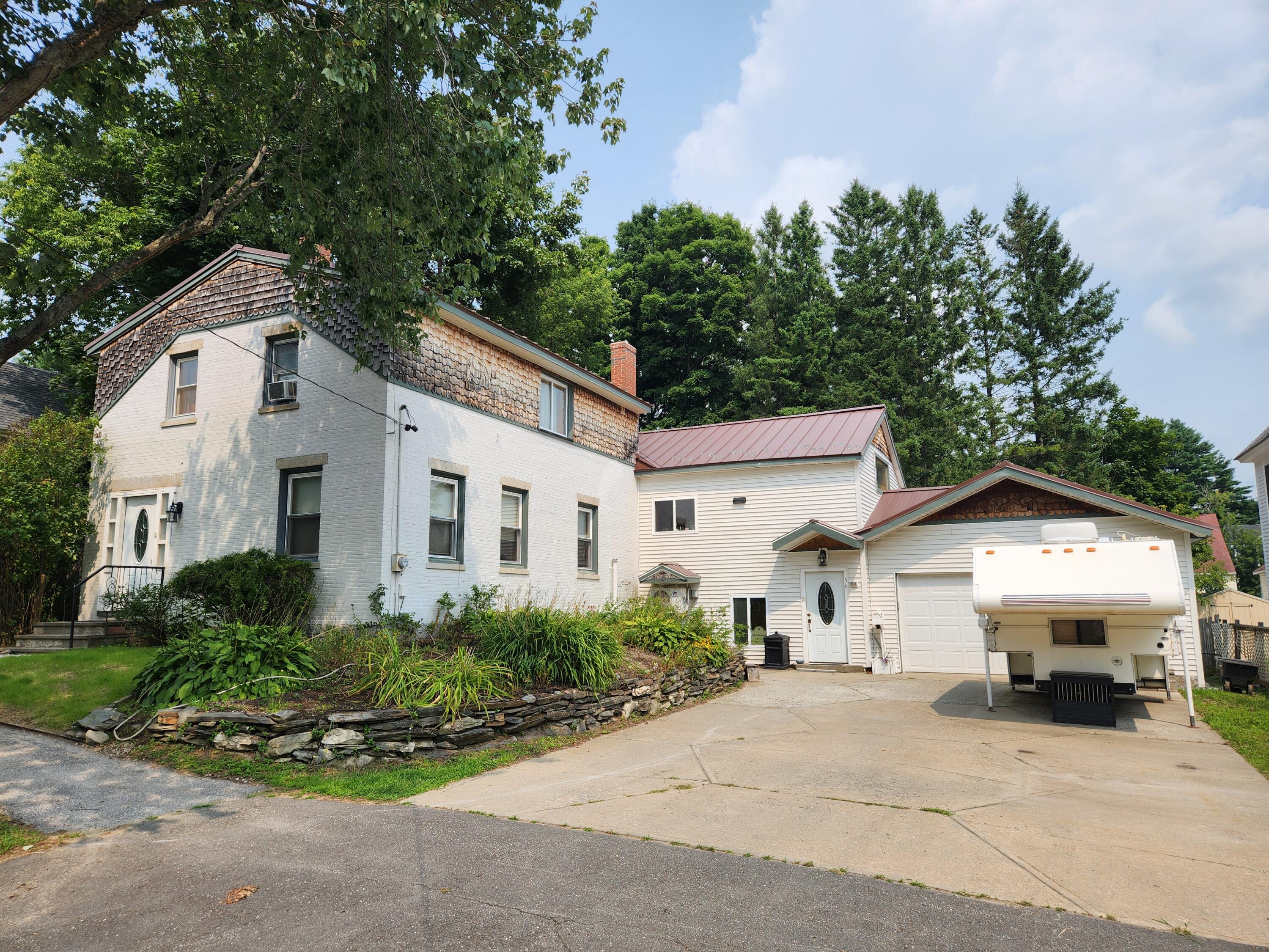 Chamberlain St, Brewer, ME 04412