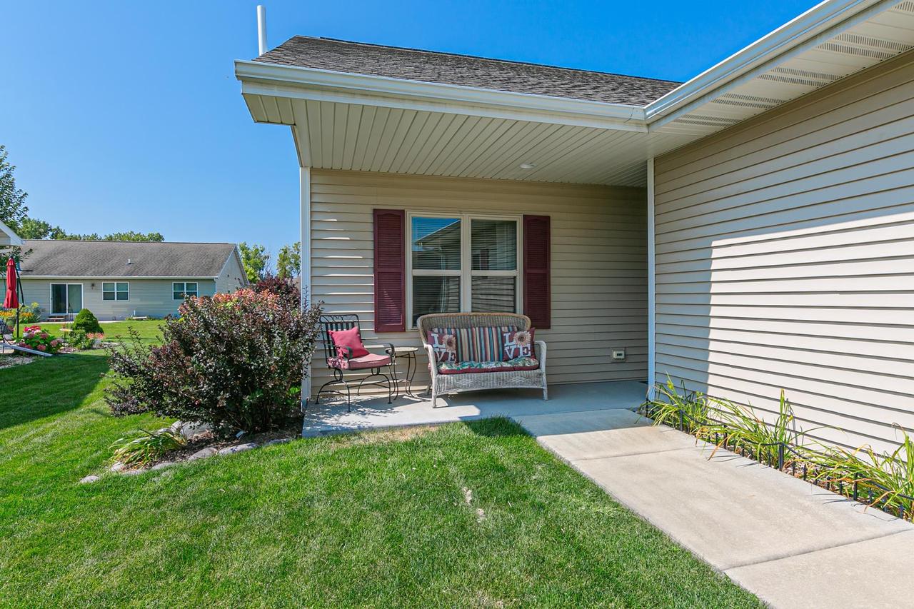 Redwing Dr, Neenah, WI 54956