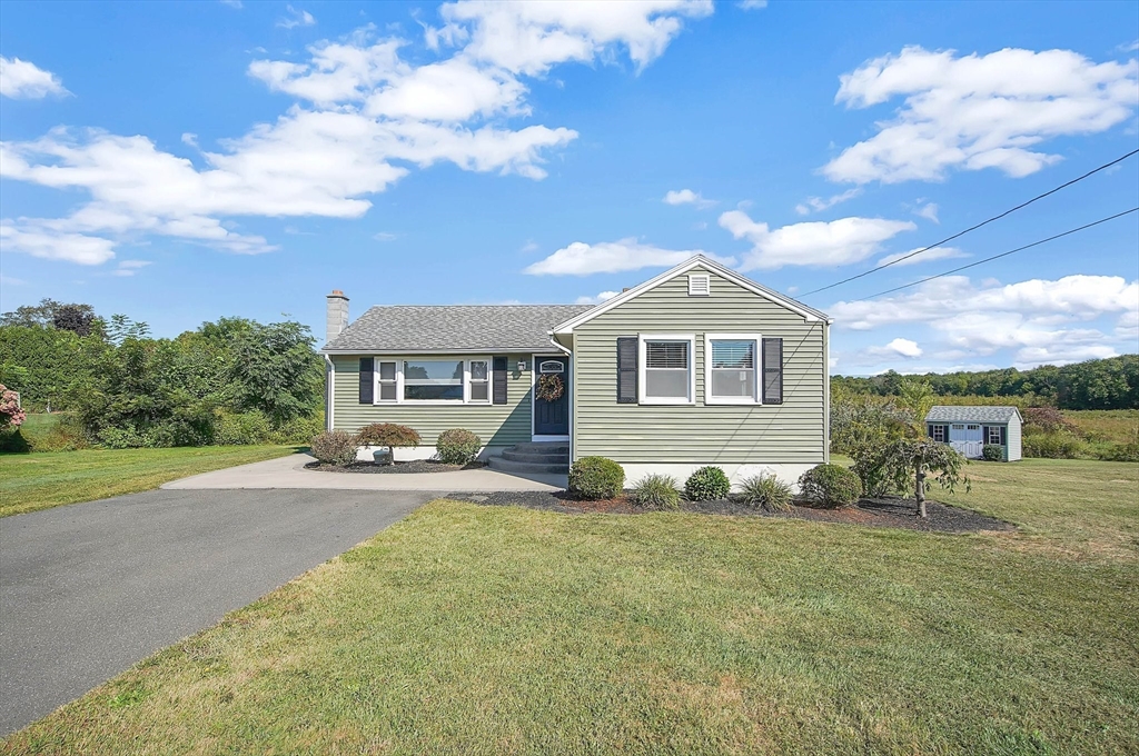 New Ludlow Rd, Granby, MA 01033