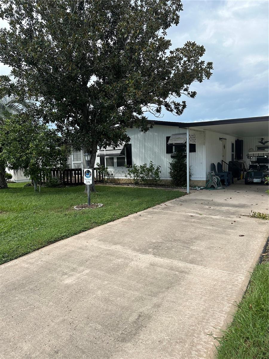Royal Palm Ave, Lady Lake, FL 32159