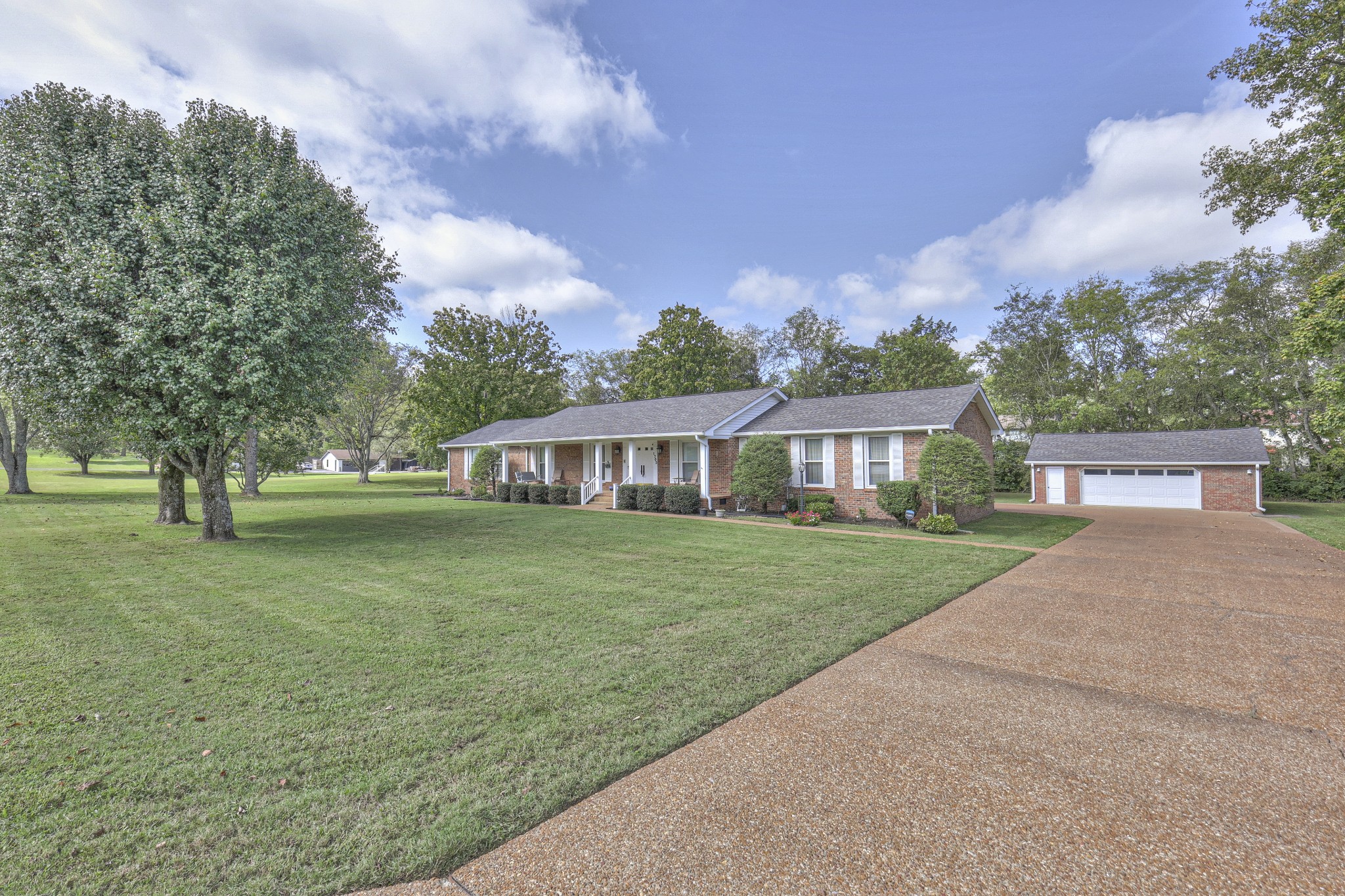 Cook Dr, Lebanon, TN 37087