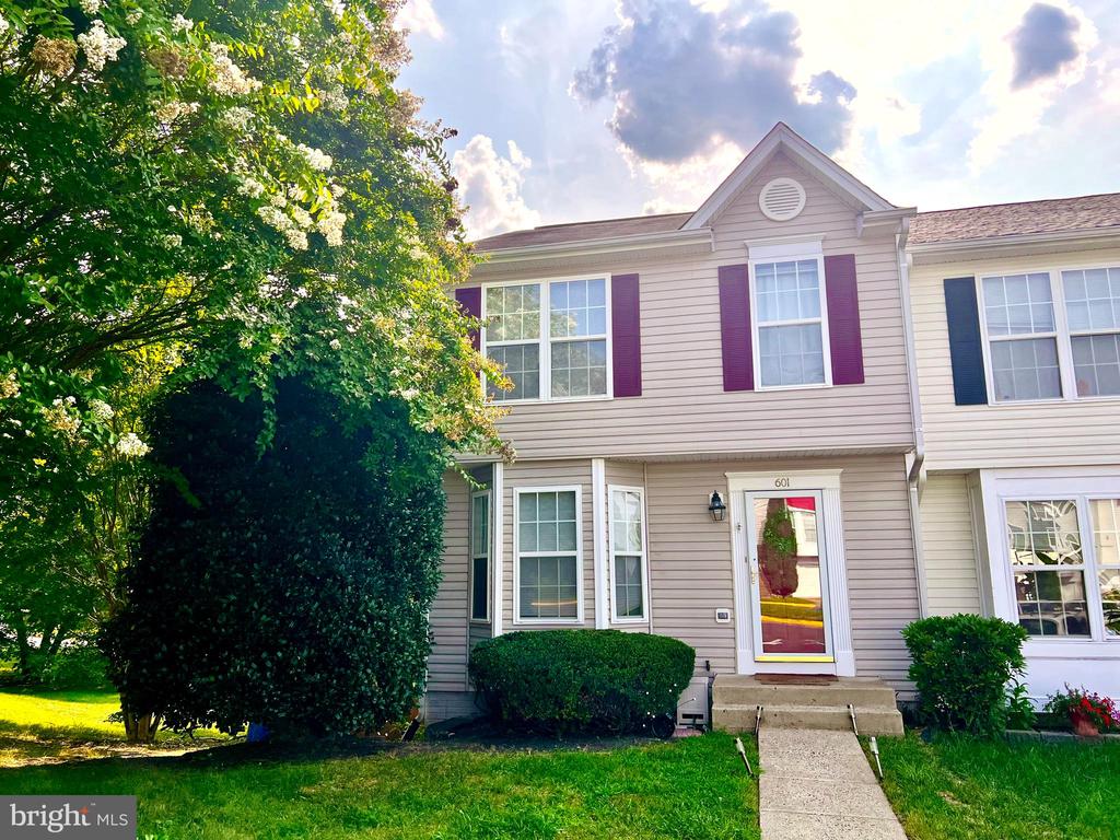 Hatchers Run Ct, Stafford, VA 22554