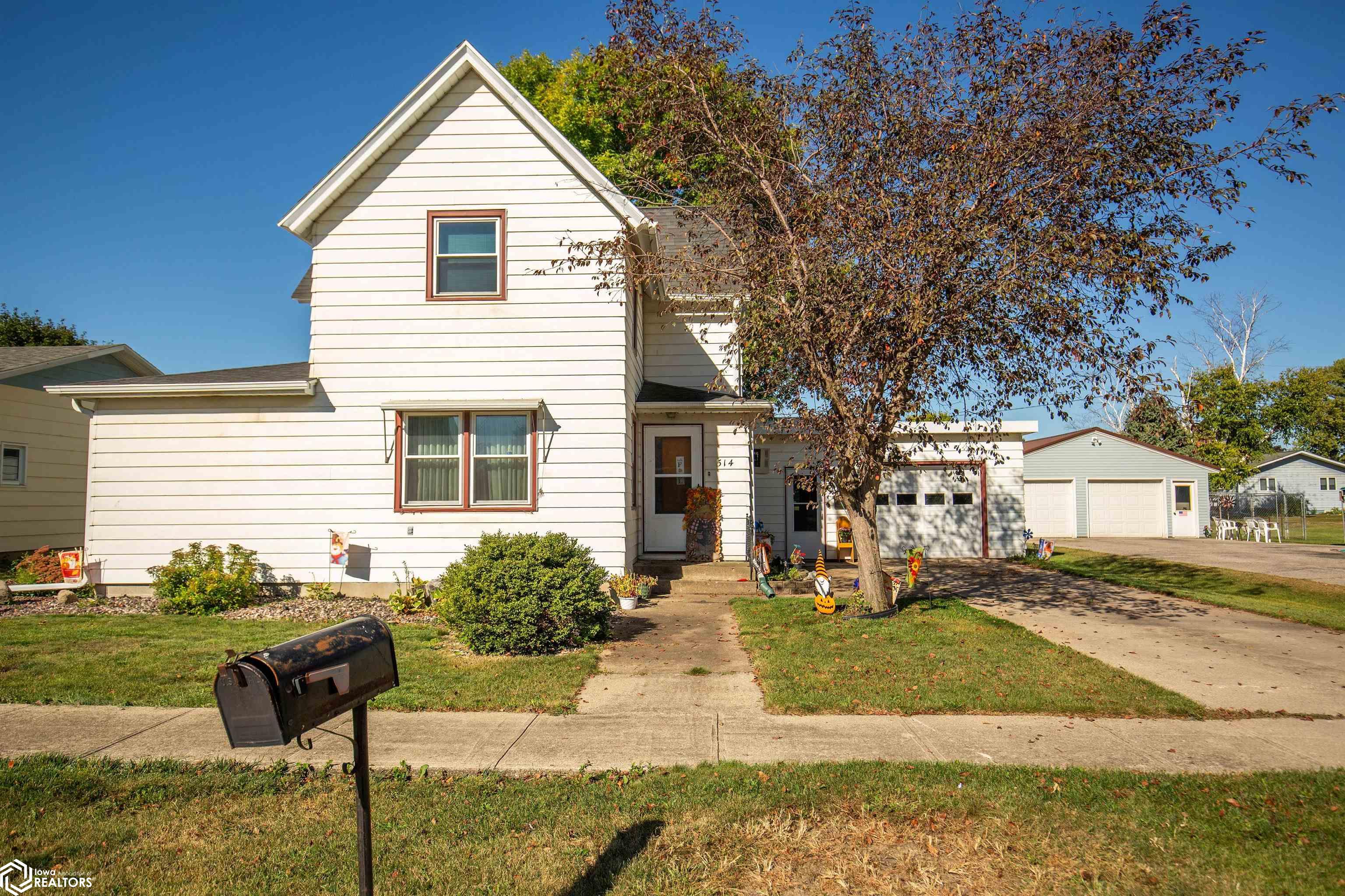 5th St, Whittemore, IA 50598