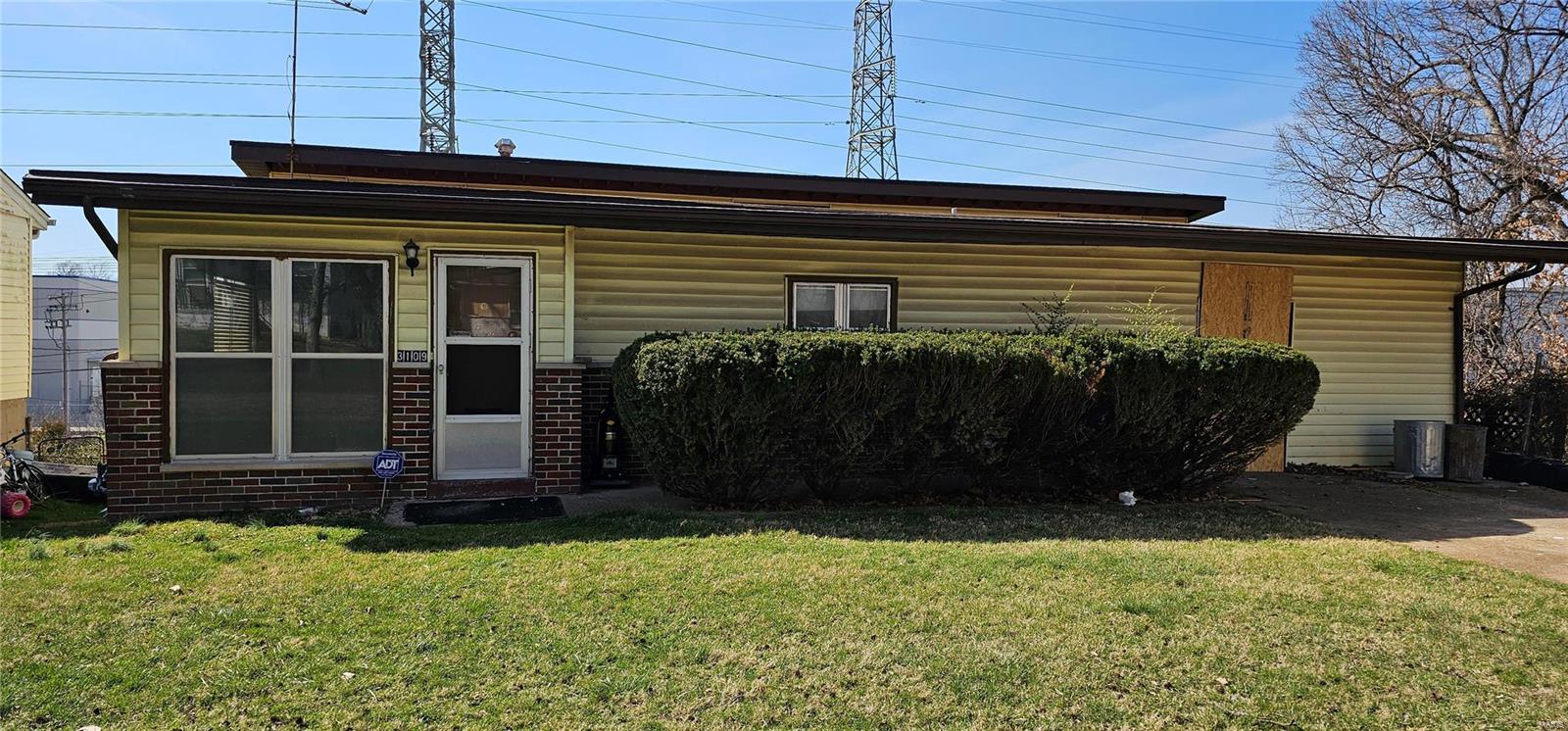 Wheaton Ave, Saint Louis, MO 63114