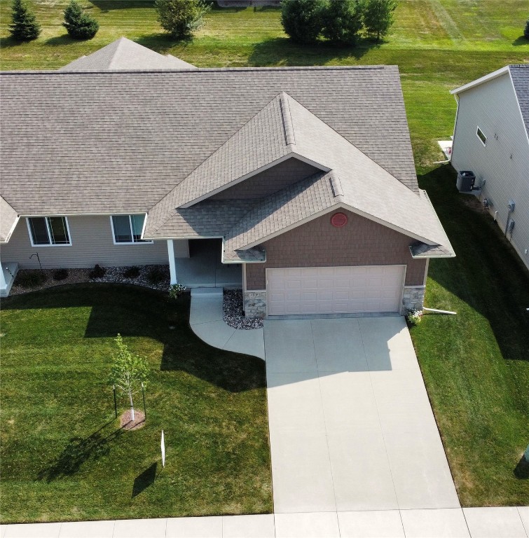 Whitman Ave, Marion, IA 52302