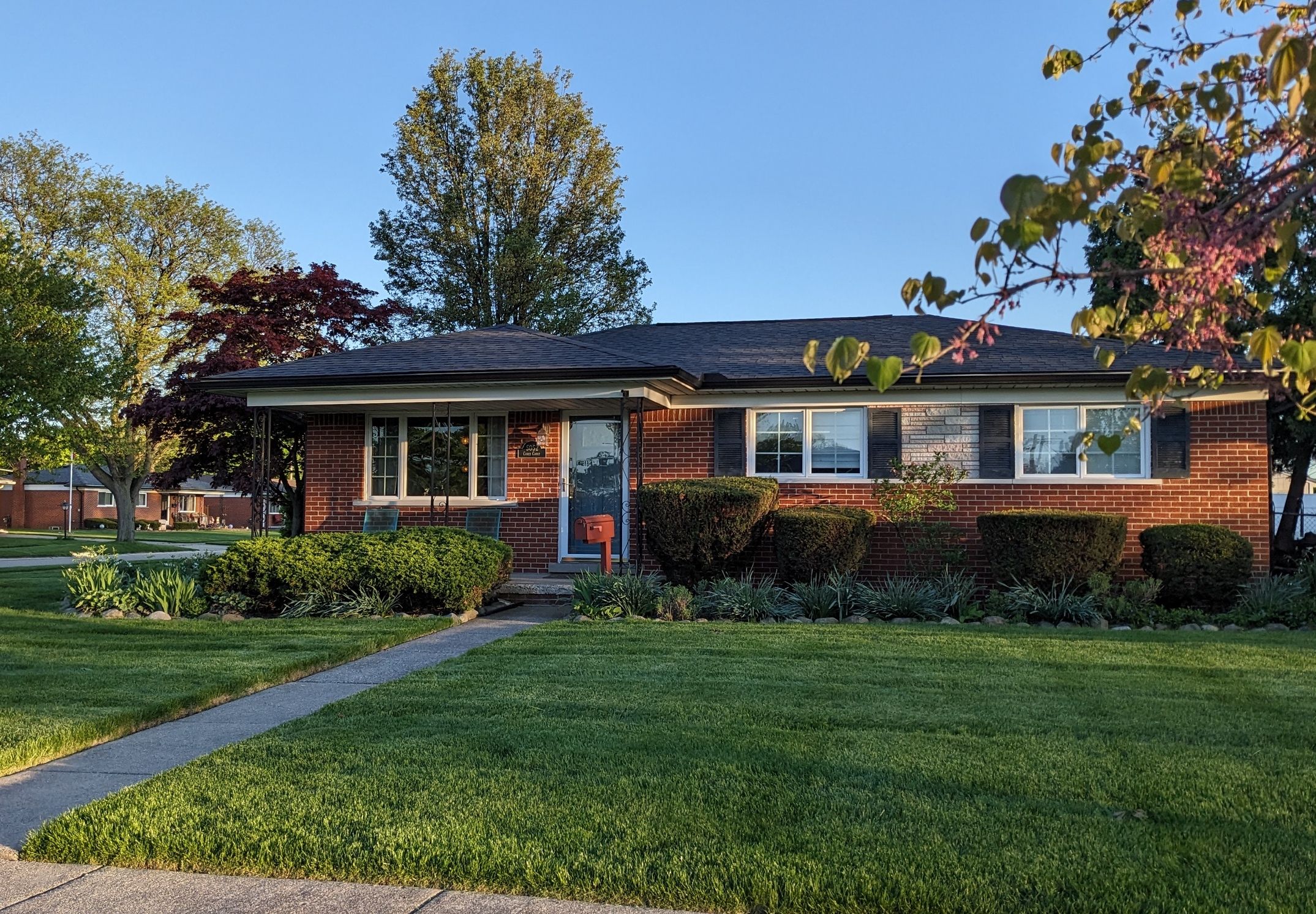 Corey Ct, Sterling Heights, MI 48310