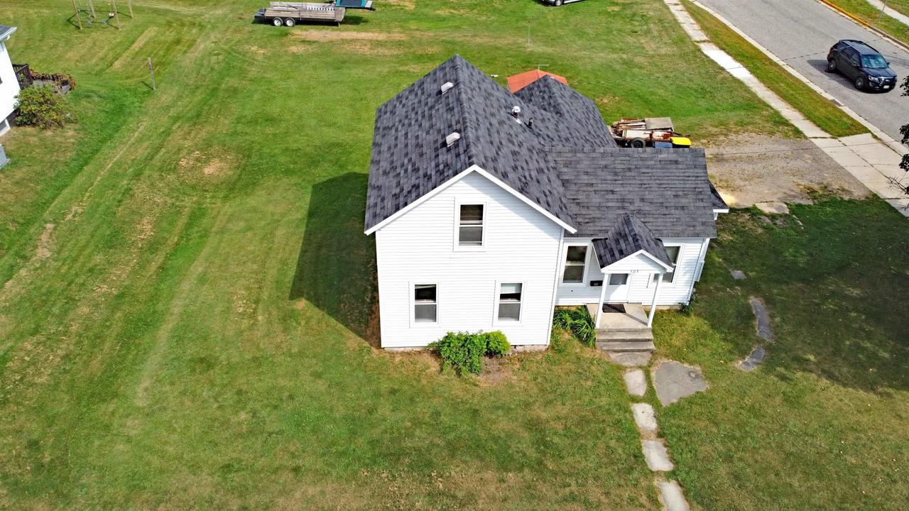 Martin St, Mauston, WI 53948