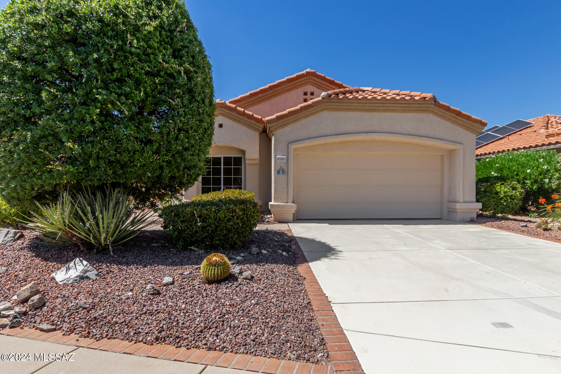 Jonquil St, Oro Valley, AZ 85755