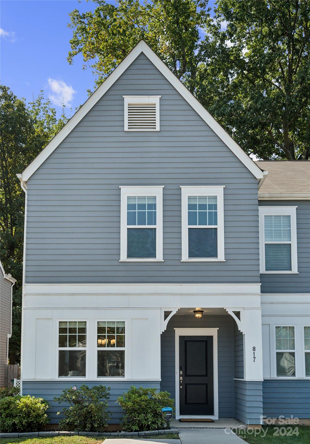 Mcarthur Ave, Charlotte, NC 28206