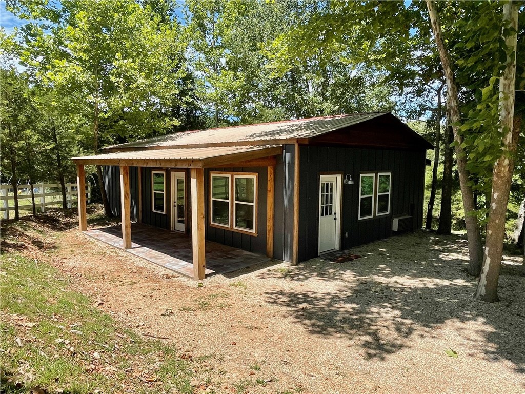 County Road 214 , Eureka Springs, AR 72631
