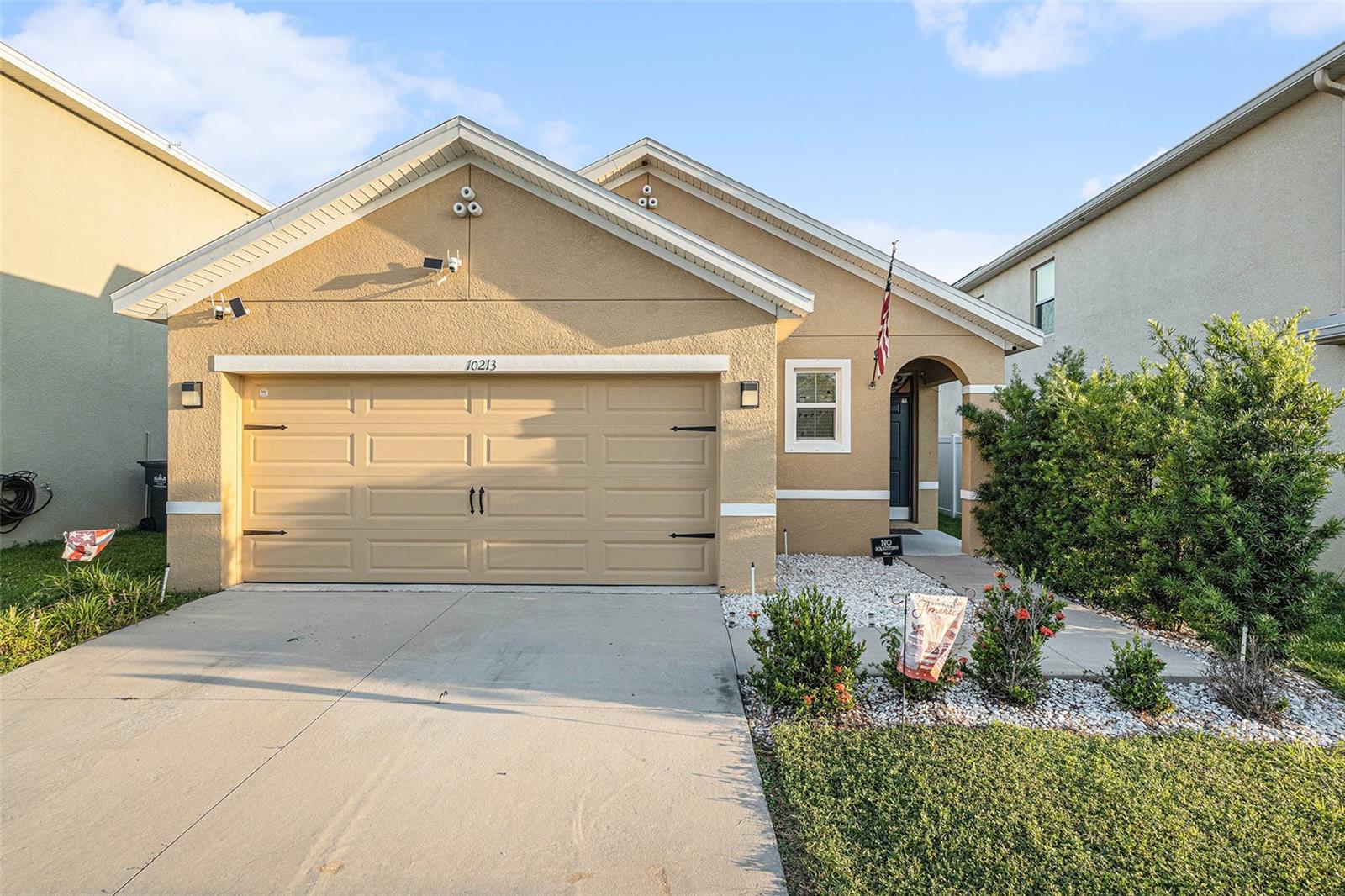 Geese Trail Cir, Sun City Center, FL 33573