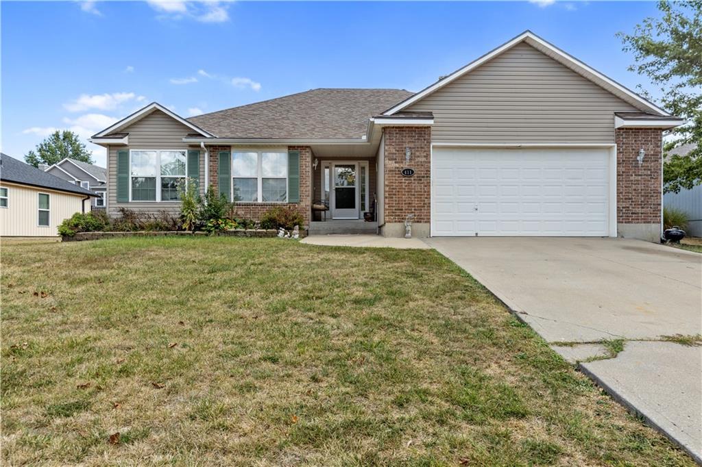 Crestview Dr, Grain Valley, MO 64029