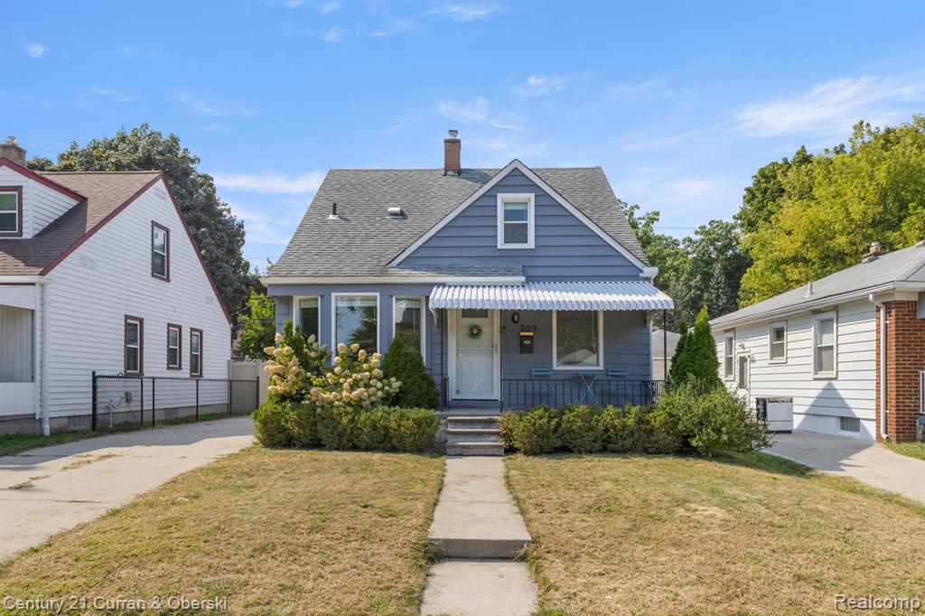 Campbell Rd, Royal Oak, MI 48067