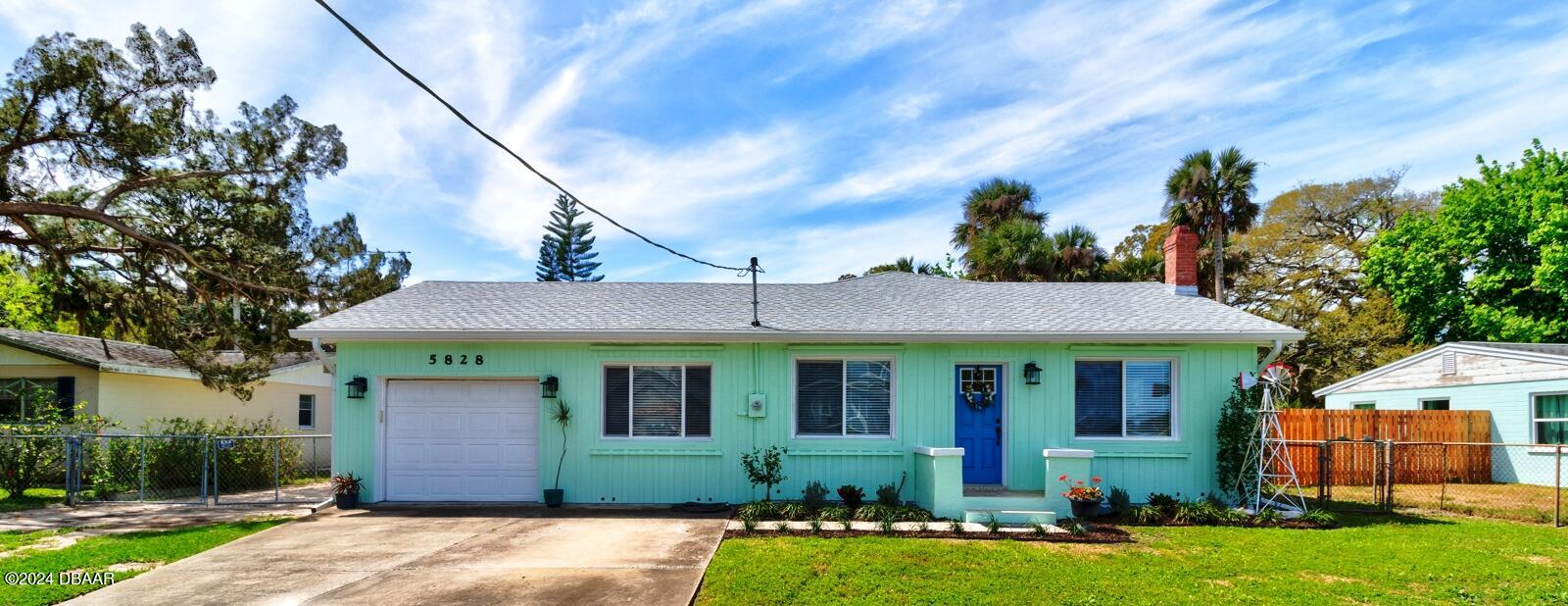 Riverside Dr, Port Orange, FL 32127