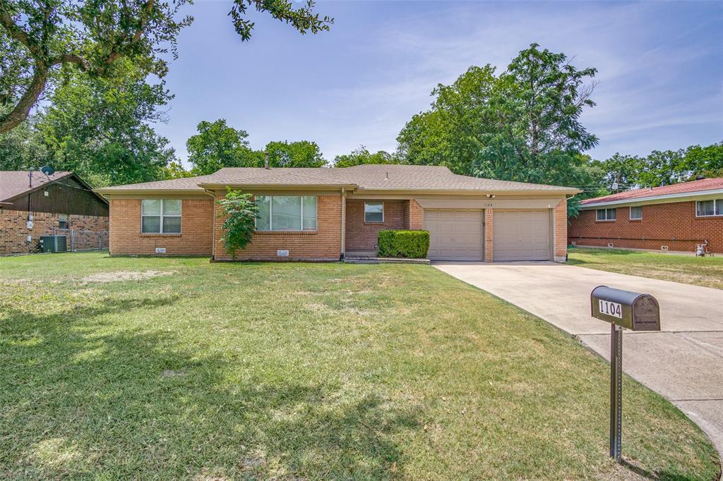 Park Center St, Benbrook, TX 76126