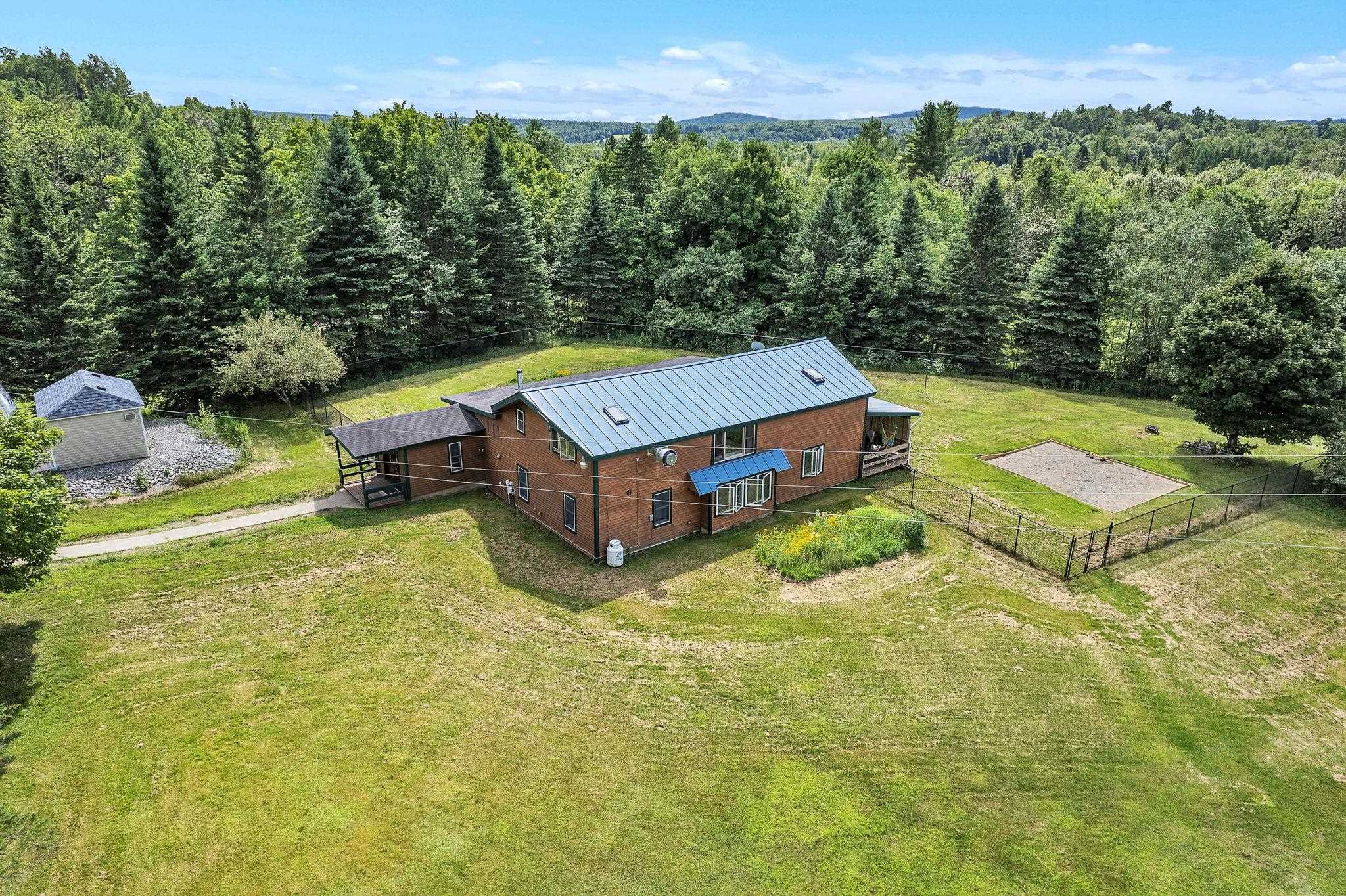 Dumas Rd, Derby, VT 05829