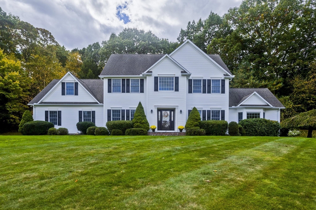 Deerfield Dr, Wilbraham, MA 01095