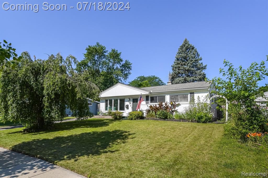 Cranbrook Rd, Ann Arbor, MI 48104