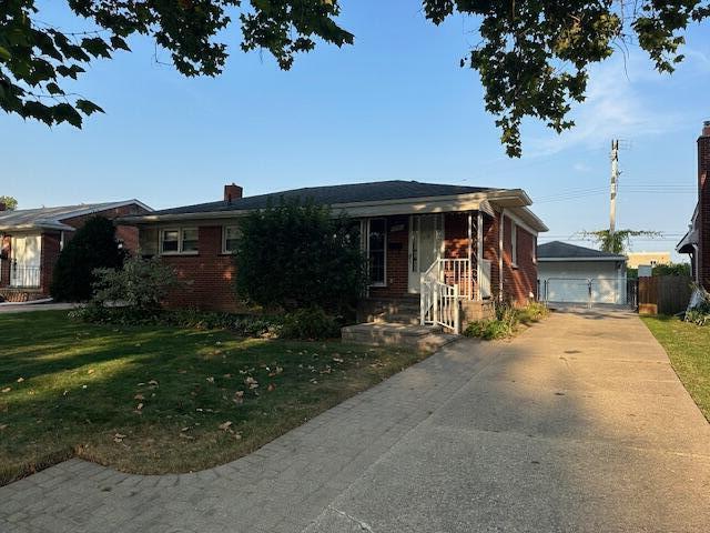 Perrin St, Livonia, MI 48150
