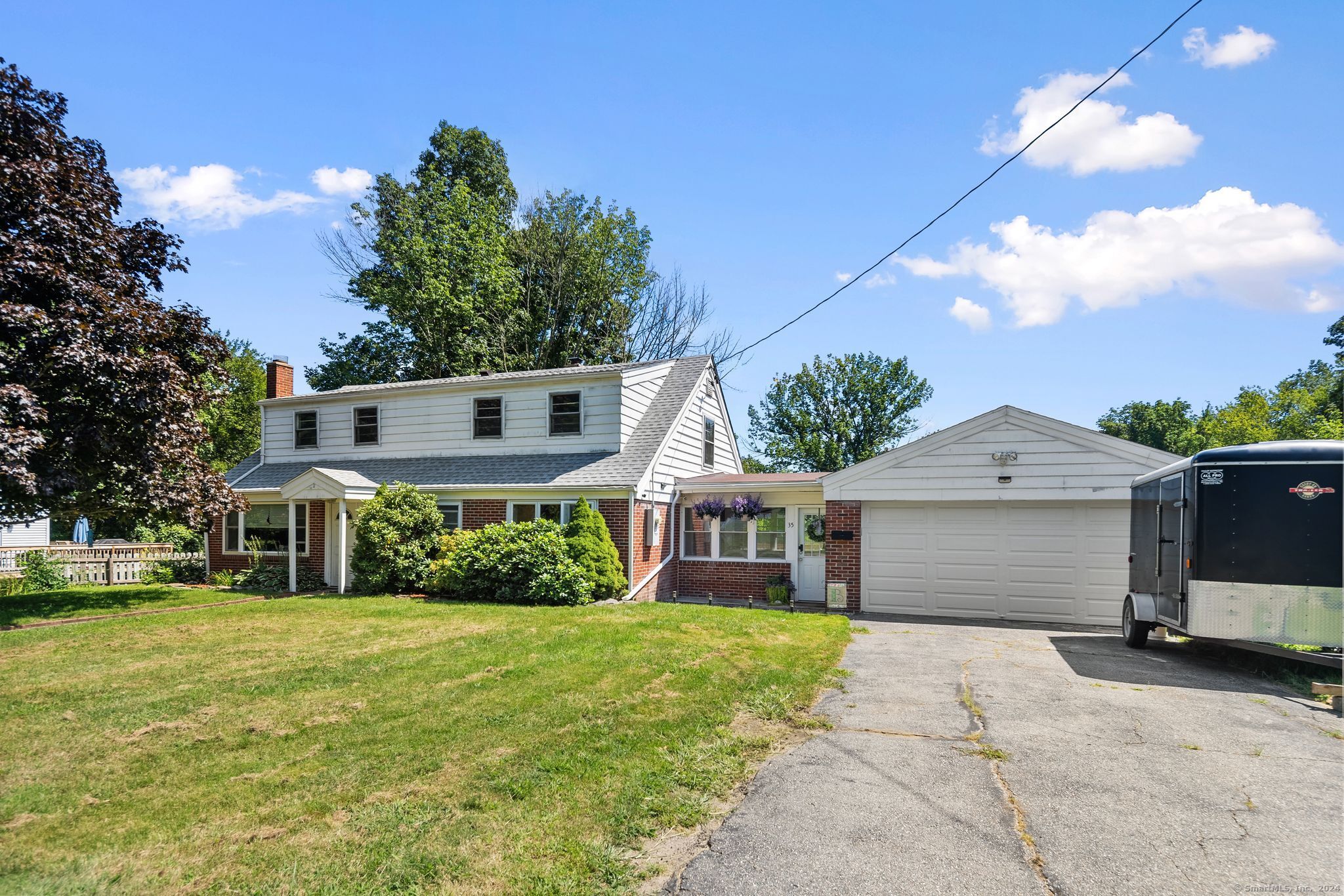Lambert Dr, Norwich, CT 06360