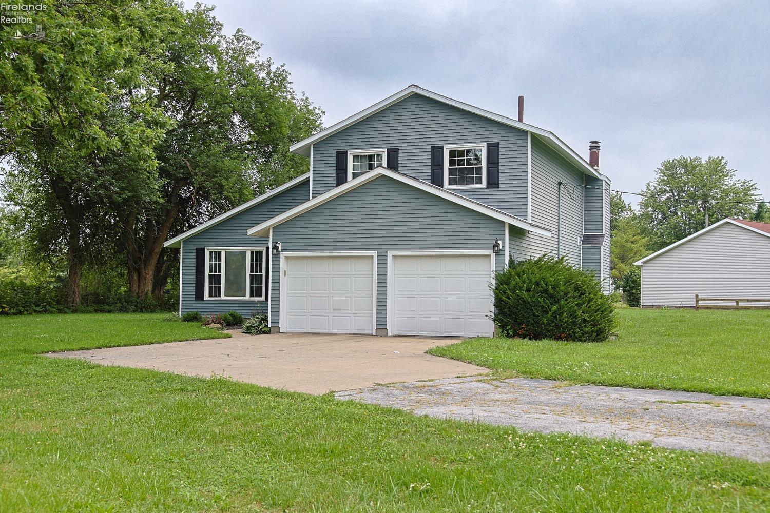 Strecker Rd, Bellevue, OH 44811