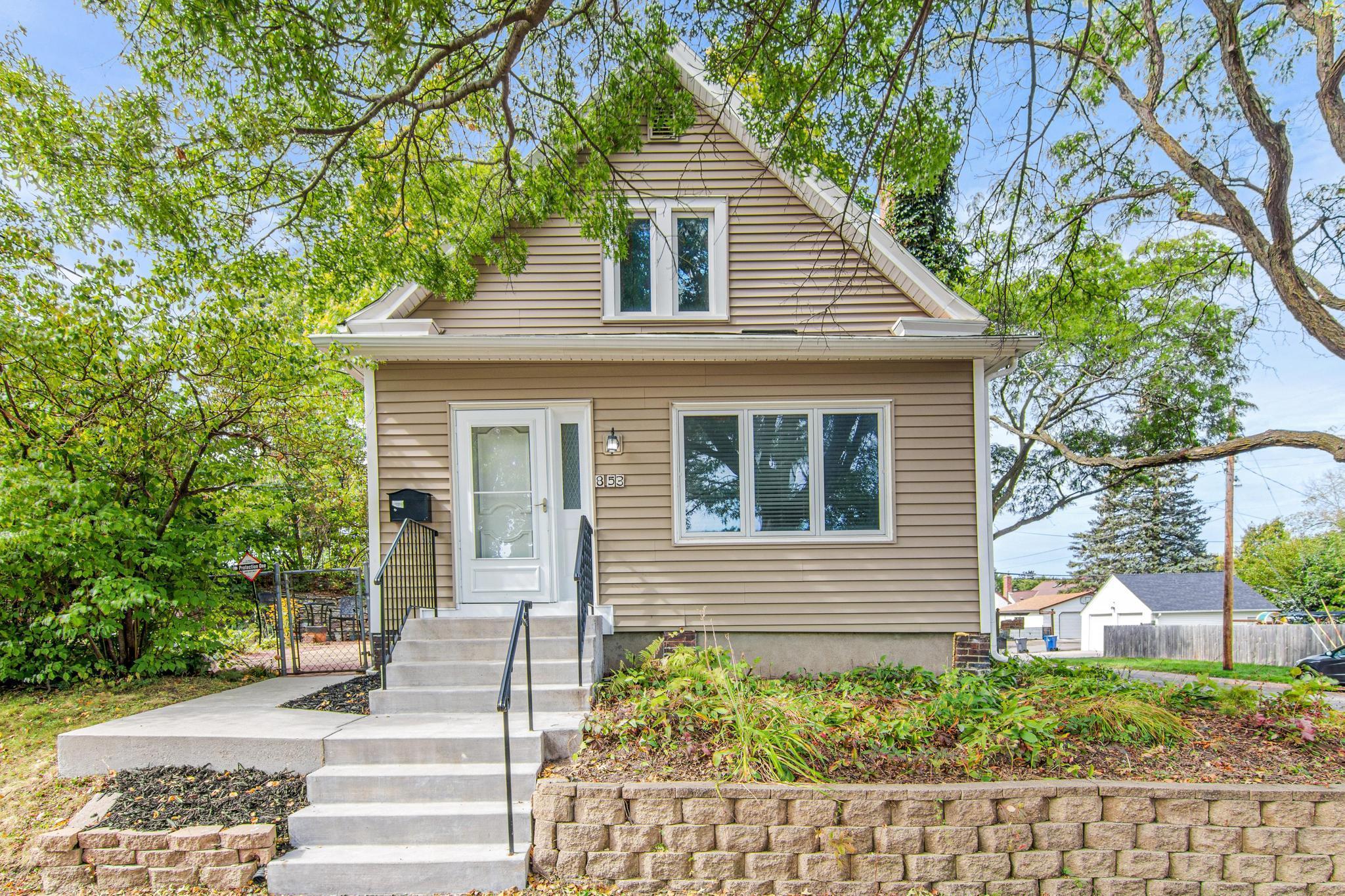 Stryker Ave, Saint Paul, MN 55107