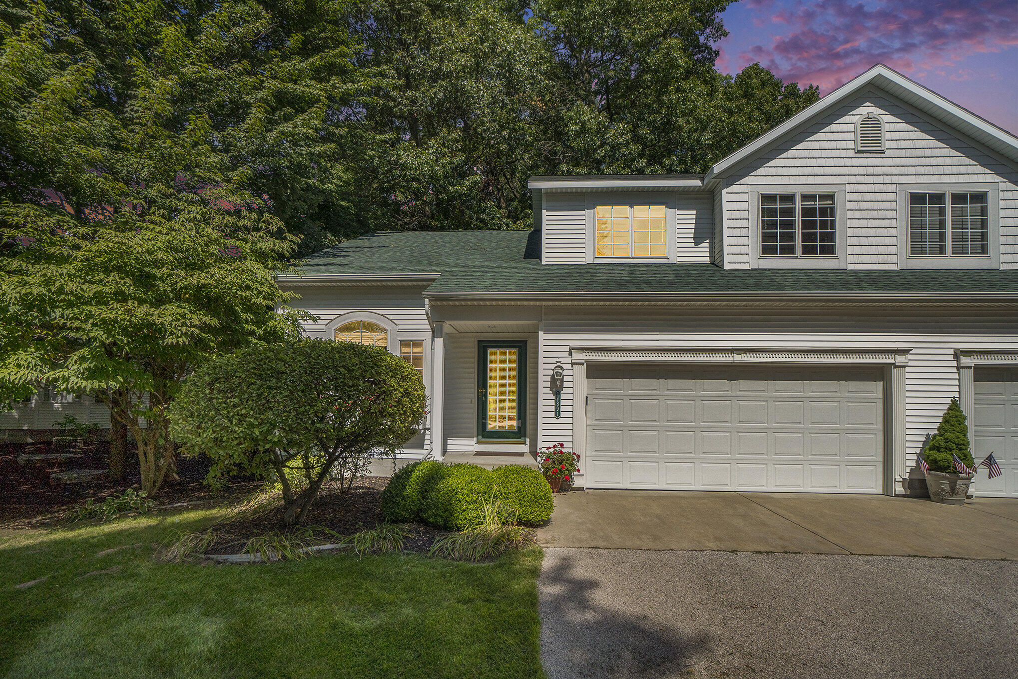 Hunters Ct, Spring Lake, MI 49456