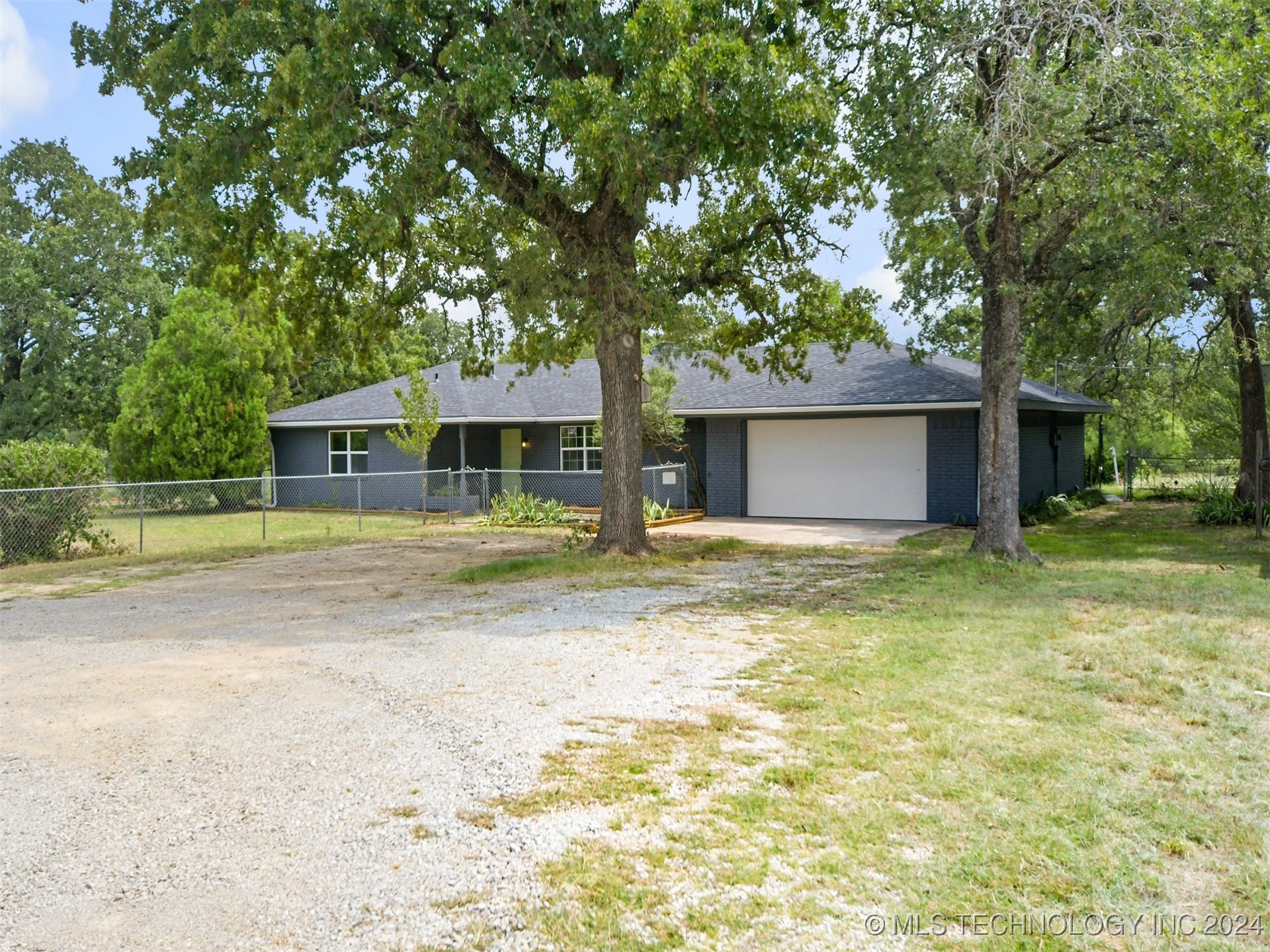 Meridian Rd, Ardmore, OK 73401