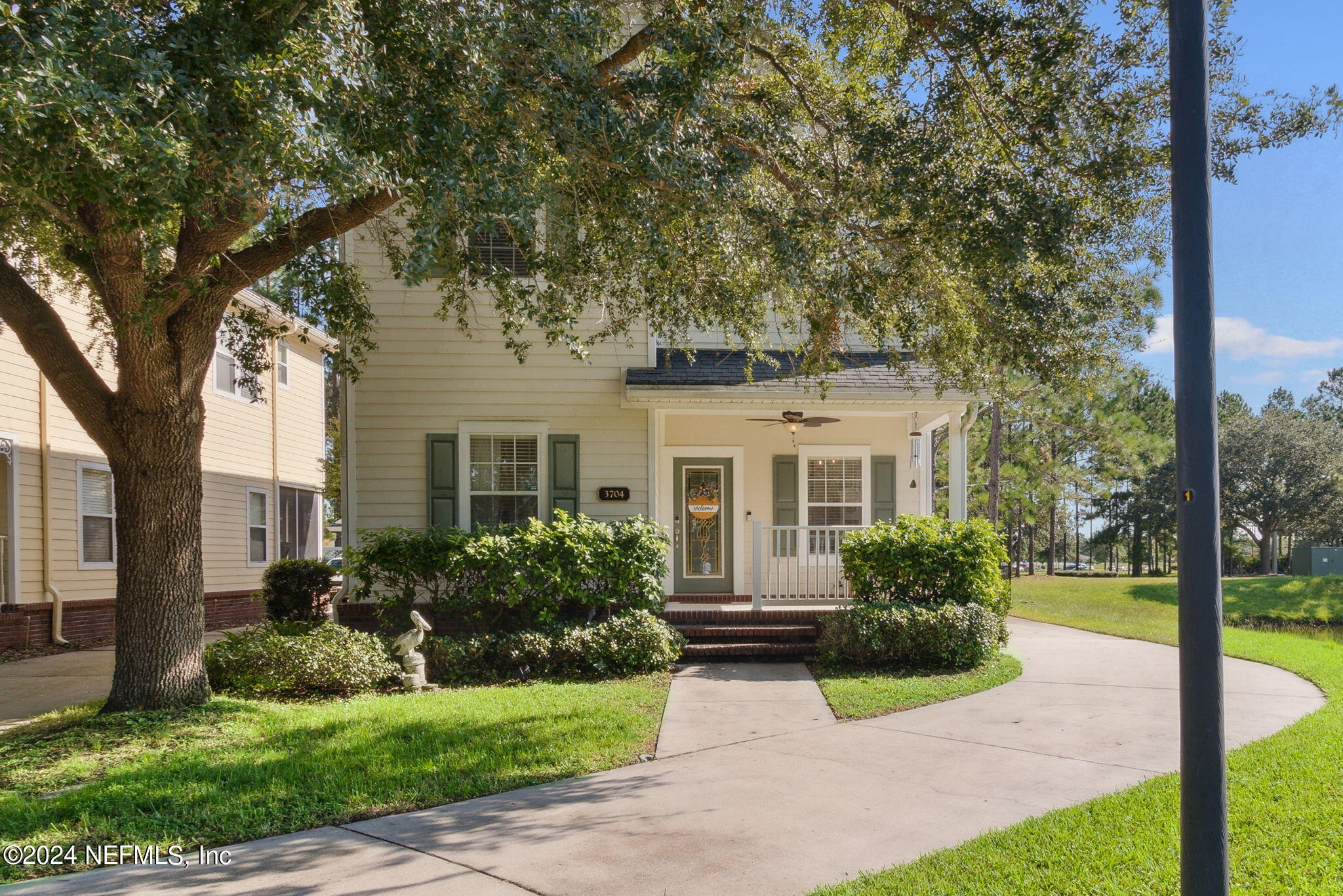 Chasing Falls Rd, Orange Park, FL 32065