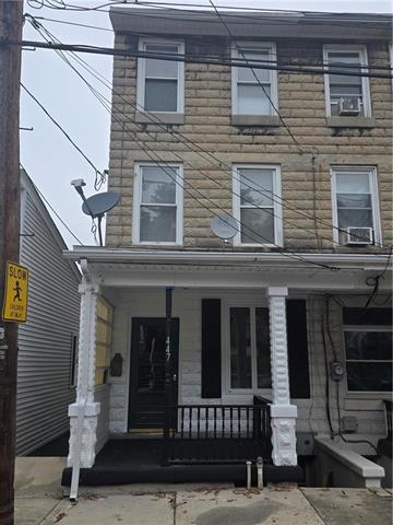 Arlington St, Tamaqua, PA 18252