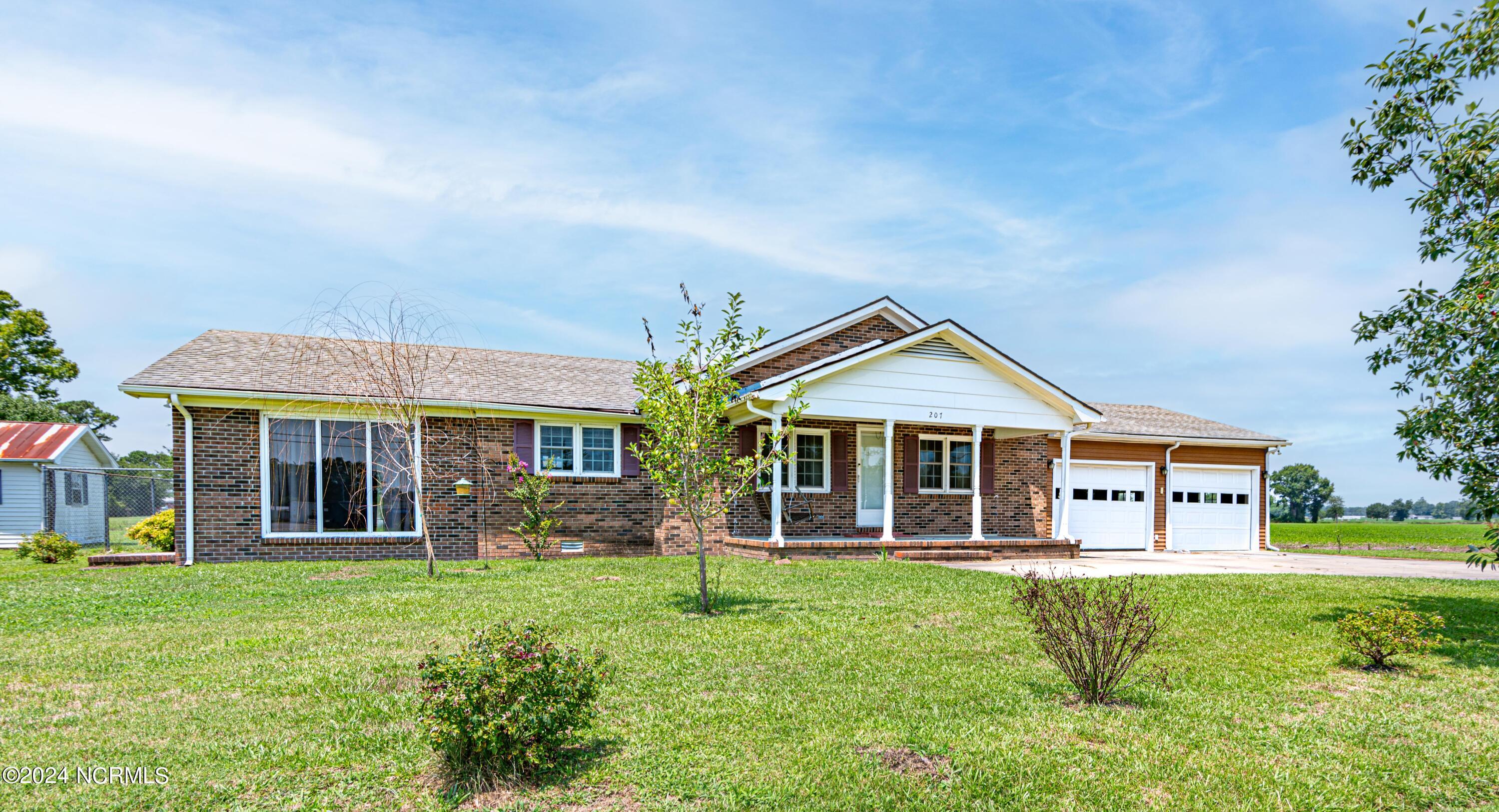 Kennedy St, Beulaville, NC 28518