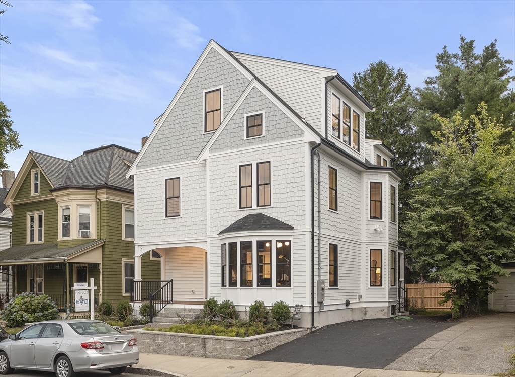 Boston St, Somerville, MA 02143