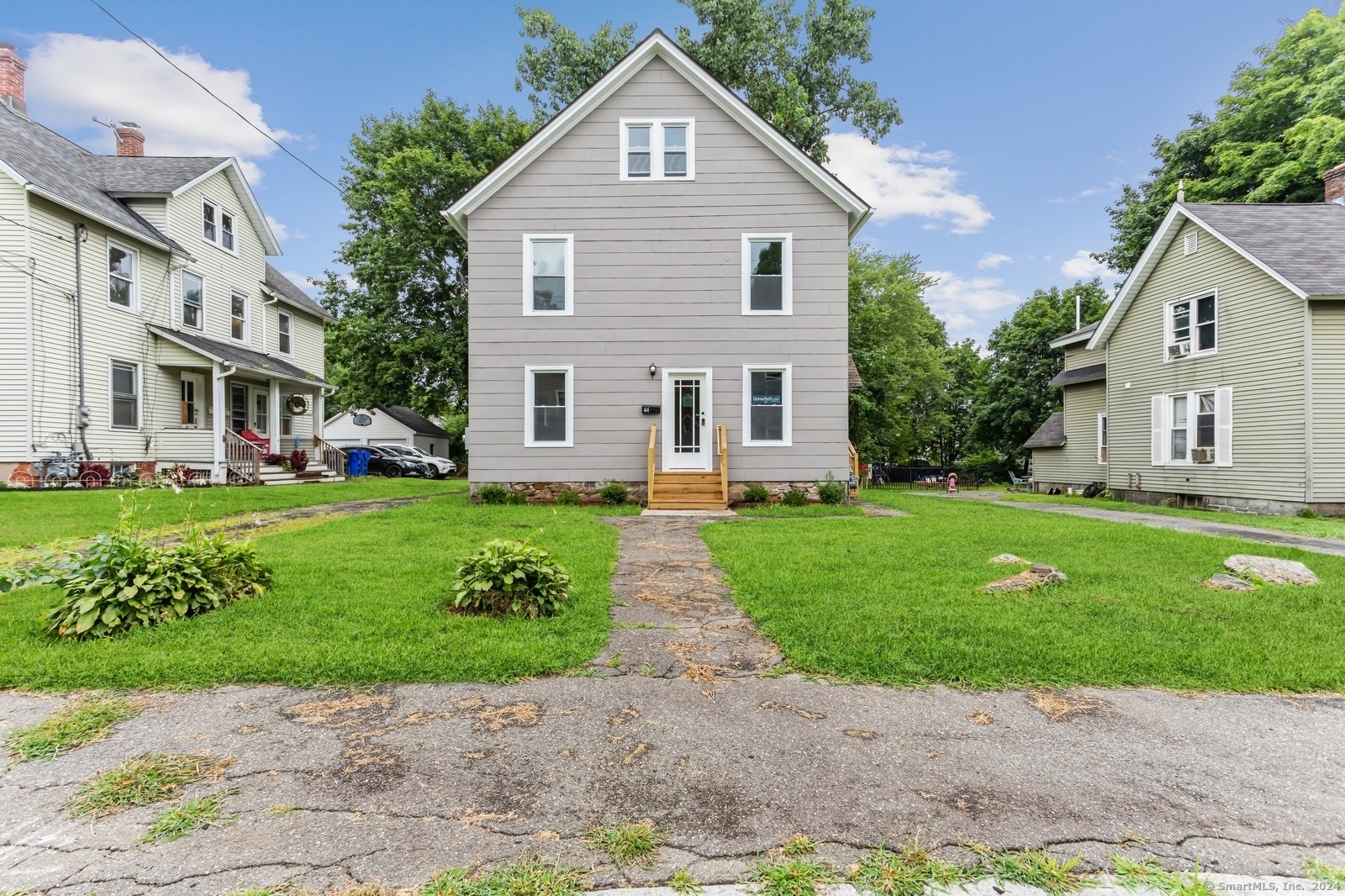 Brooker St, Torrington, CT 06790