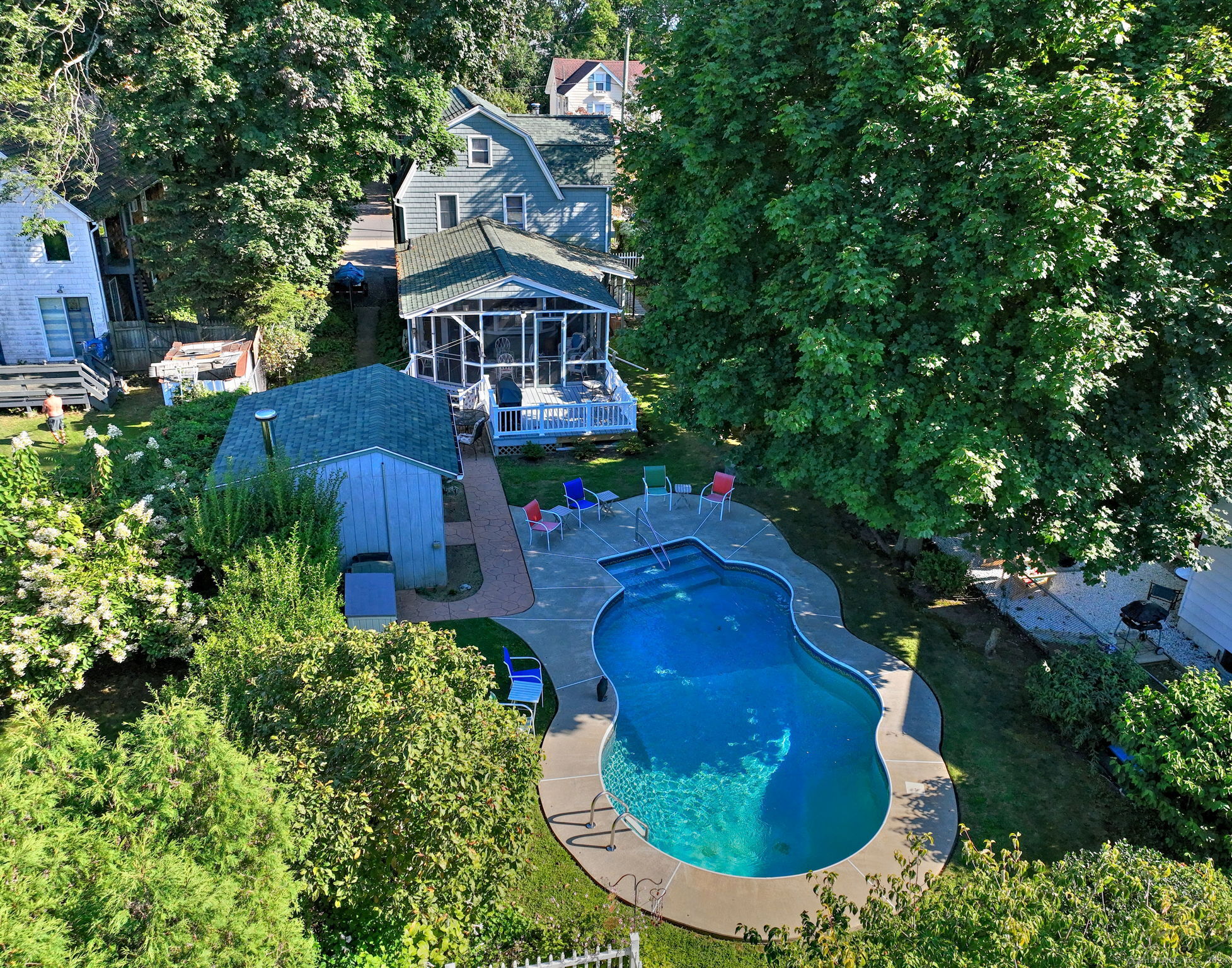 Thompson St, Milford, CT 06460