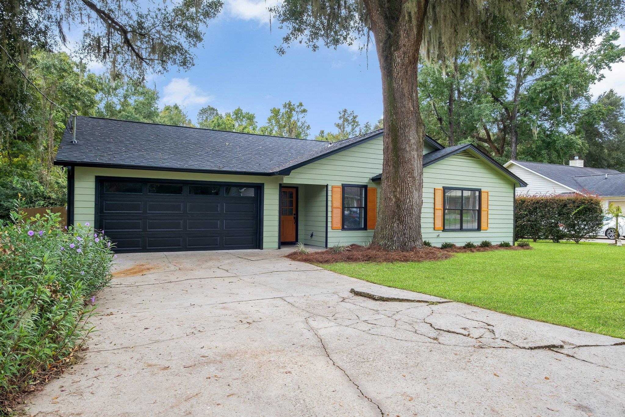 Violet St, Tallahassee, FL 32308