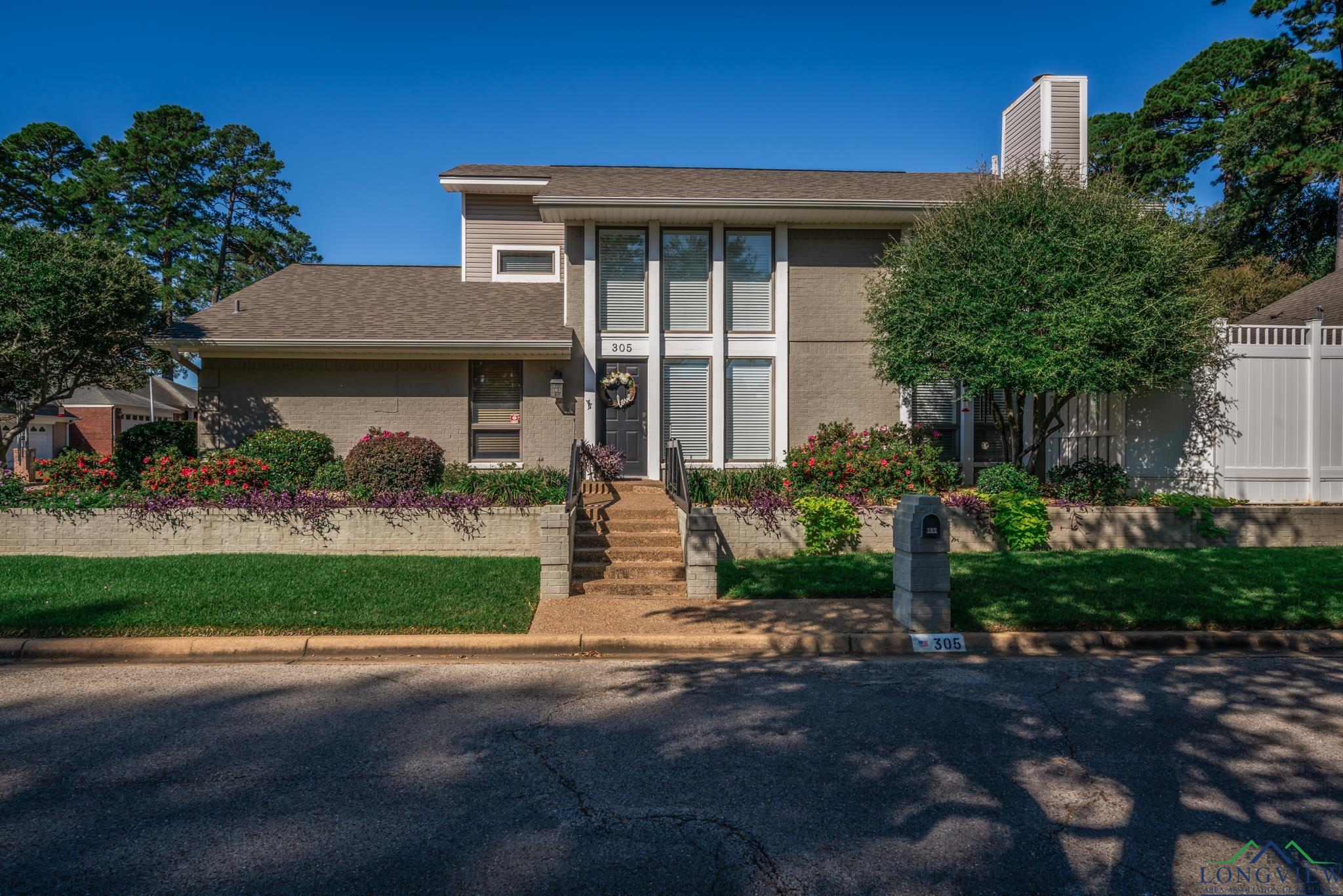 Tealwood Dr, Longview, TX 75605