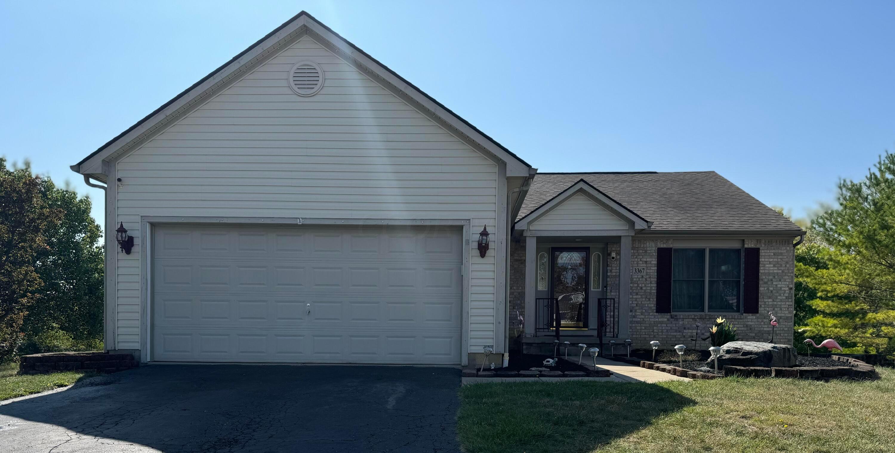 Brook Spring Dr, Grove City, OH 43123