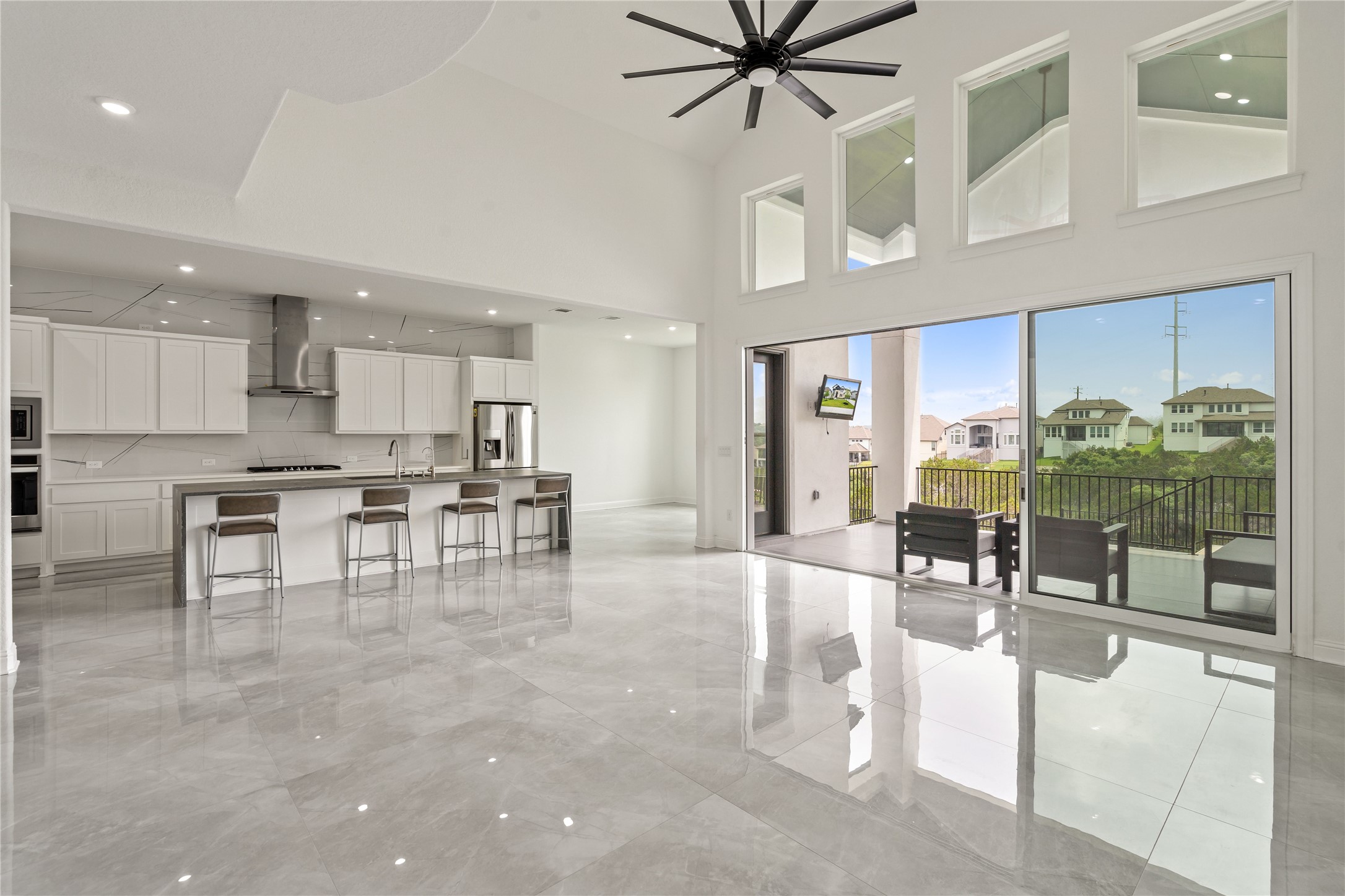 Trevi Fontana Dr, Leander, TX 78641