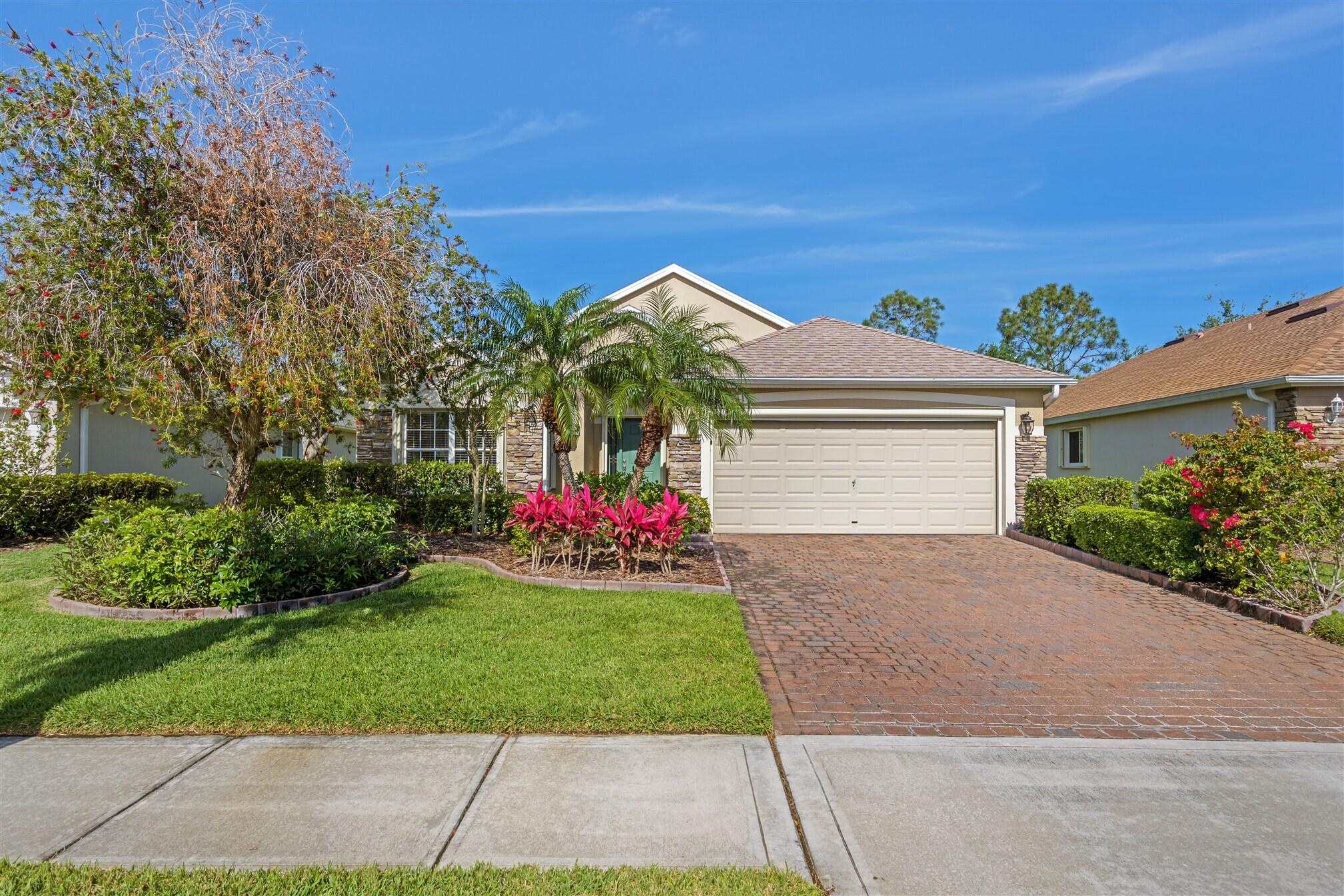 Broderick Dr, Melbourne, FL 32940