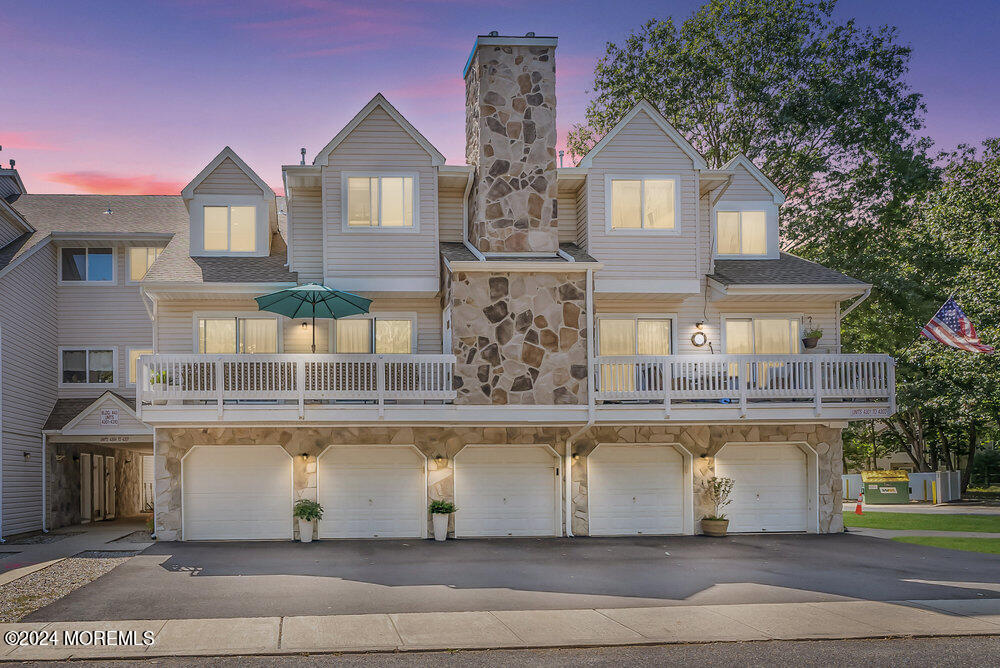 Norma Pl, Toms River, NJ 08755