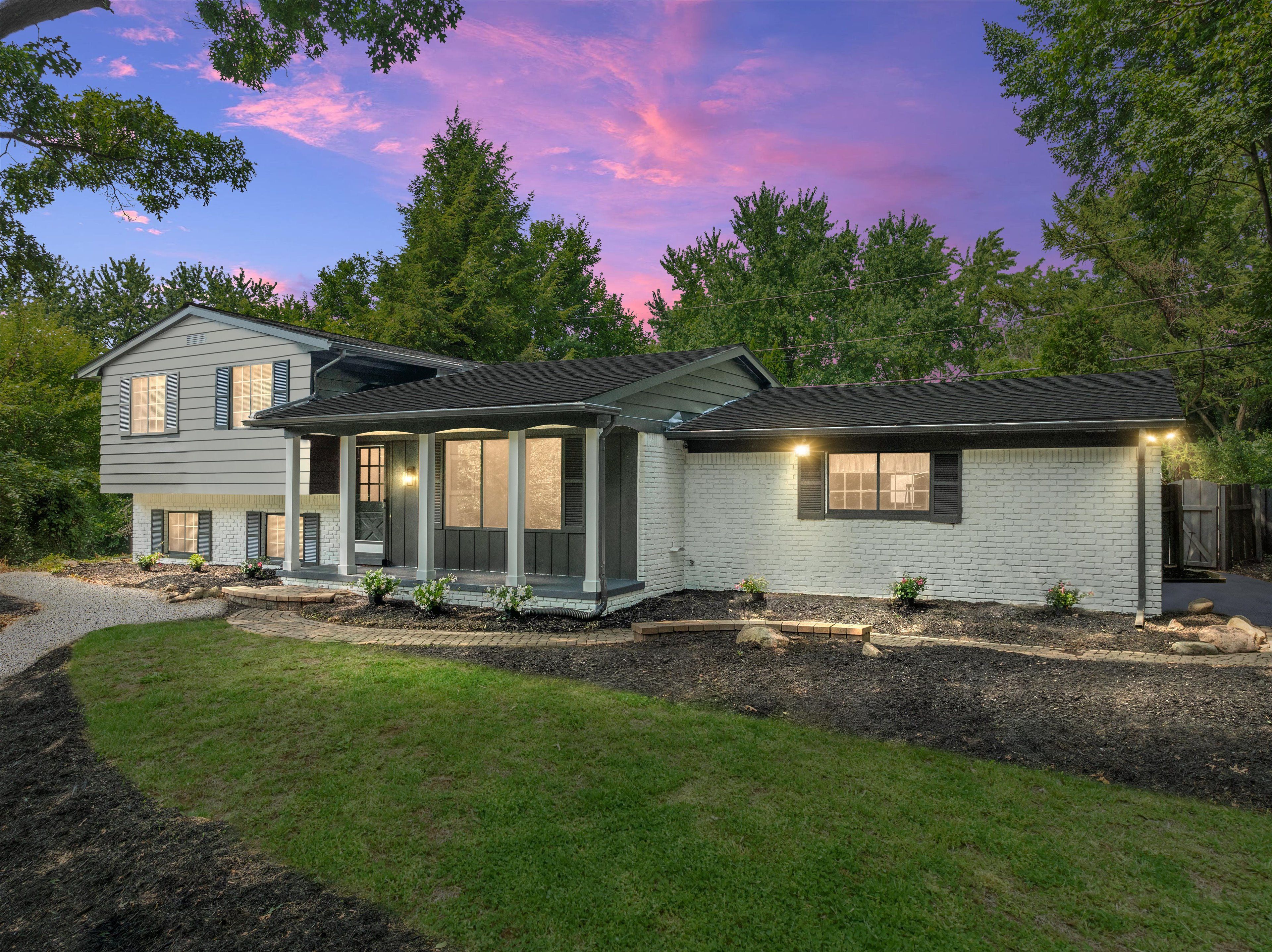 Clarkston Rd, Oakland, MI 48363 #1