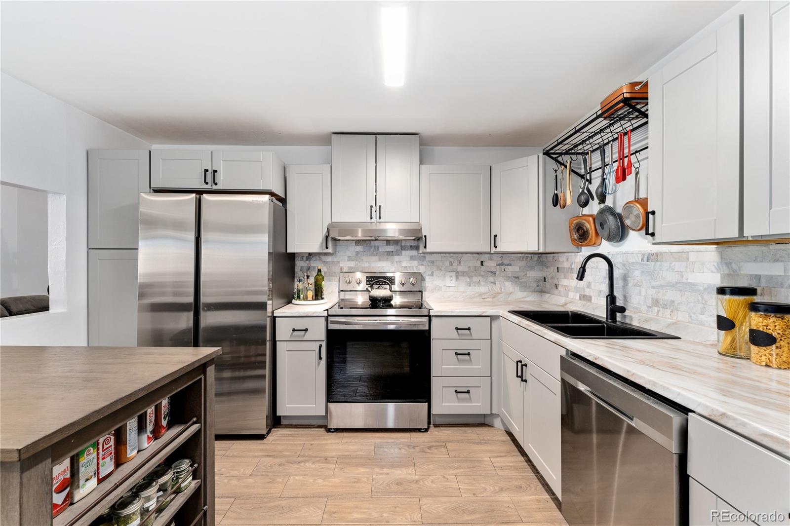 Hooker Way, Denver, CO 80219