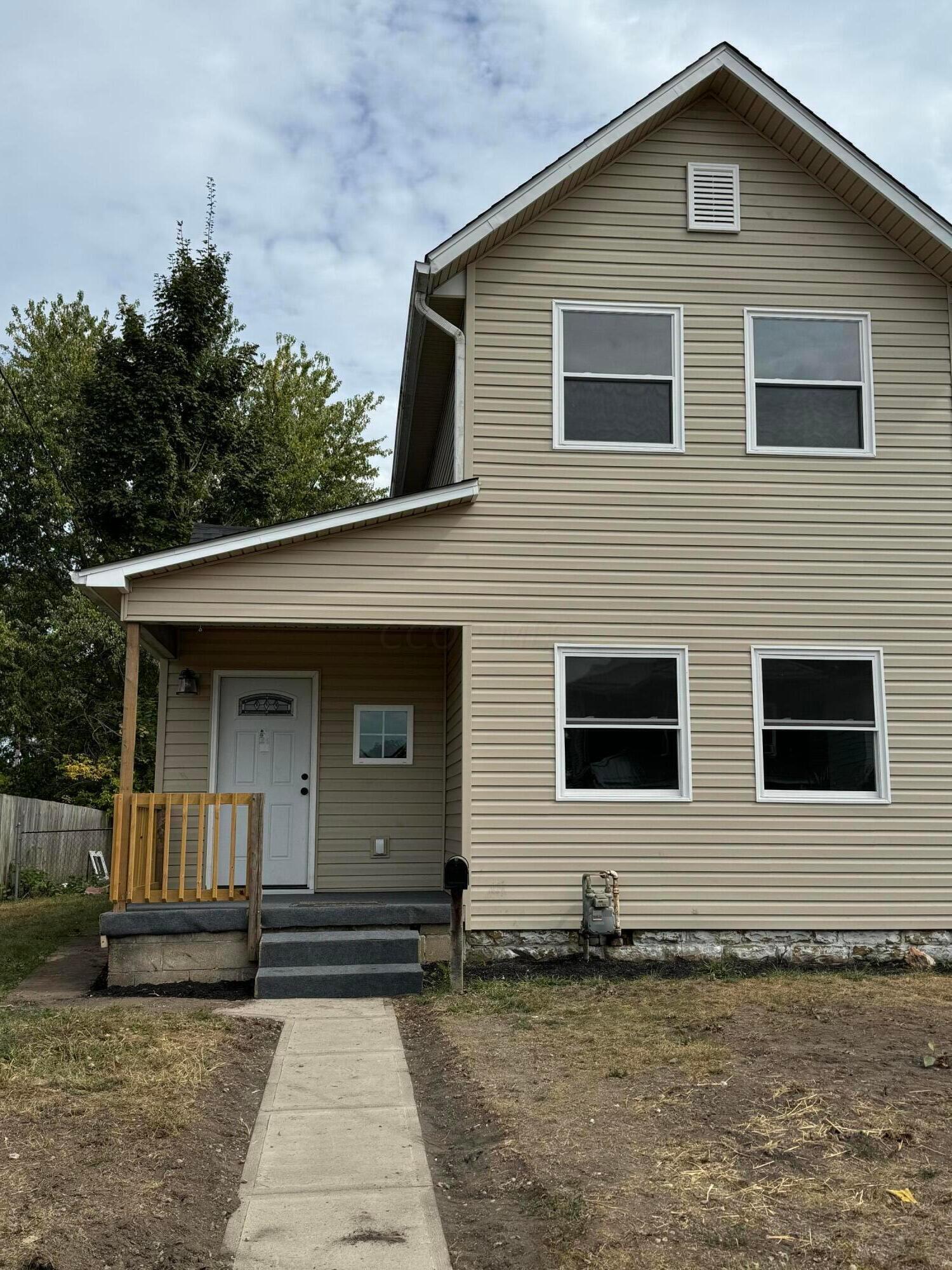 Allen St, Newark, OH 43055